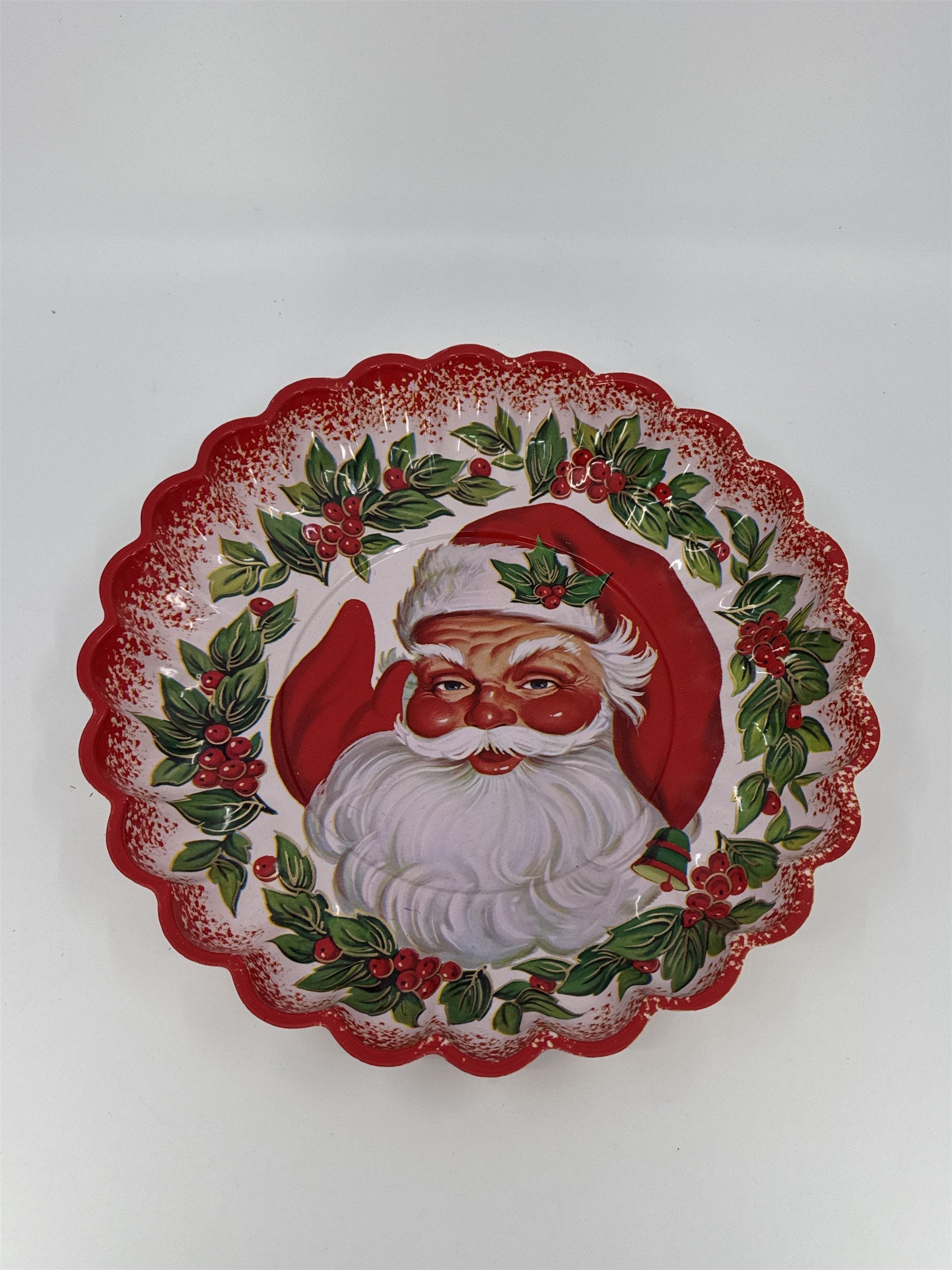 Vintage Plastic Christmas Santa Clause Decorative Scalloped Serving Tray