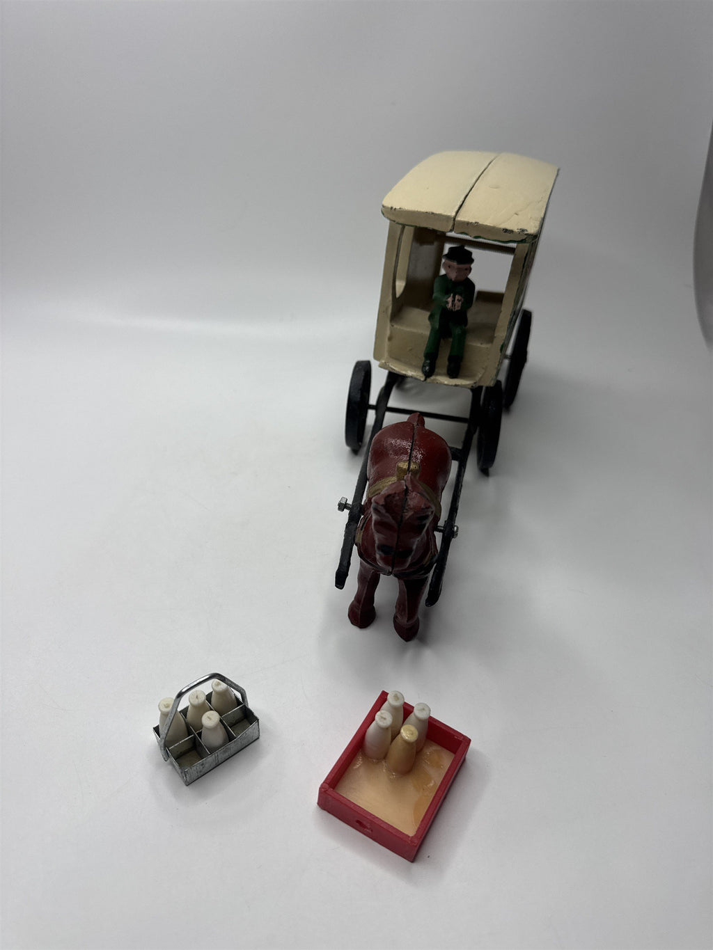 Vtg Cast Iron Fresh A Milk Horse Drawn Wagon Cart Toy w/ Milk Bottles