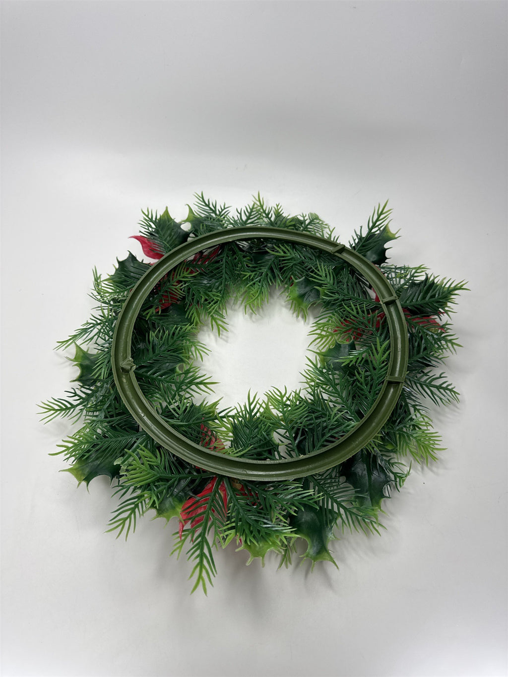 12" Vtg Plastic Christmas Wreath Poinsettia Holly Berries Mid Century