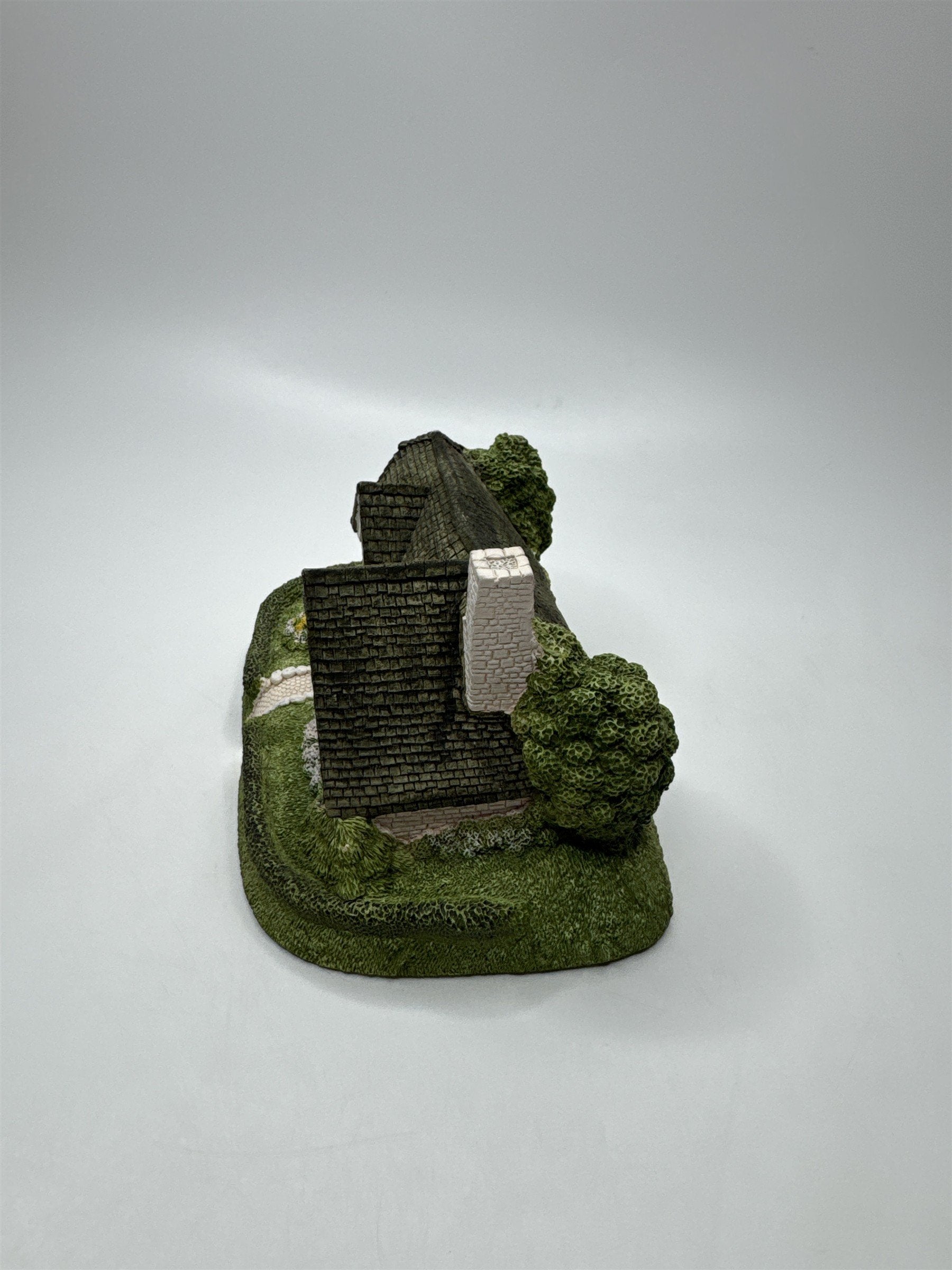 Miniature Village House Figurine Resin Cottage Collectible Display Decor