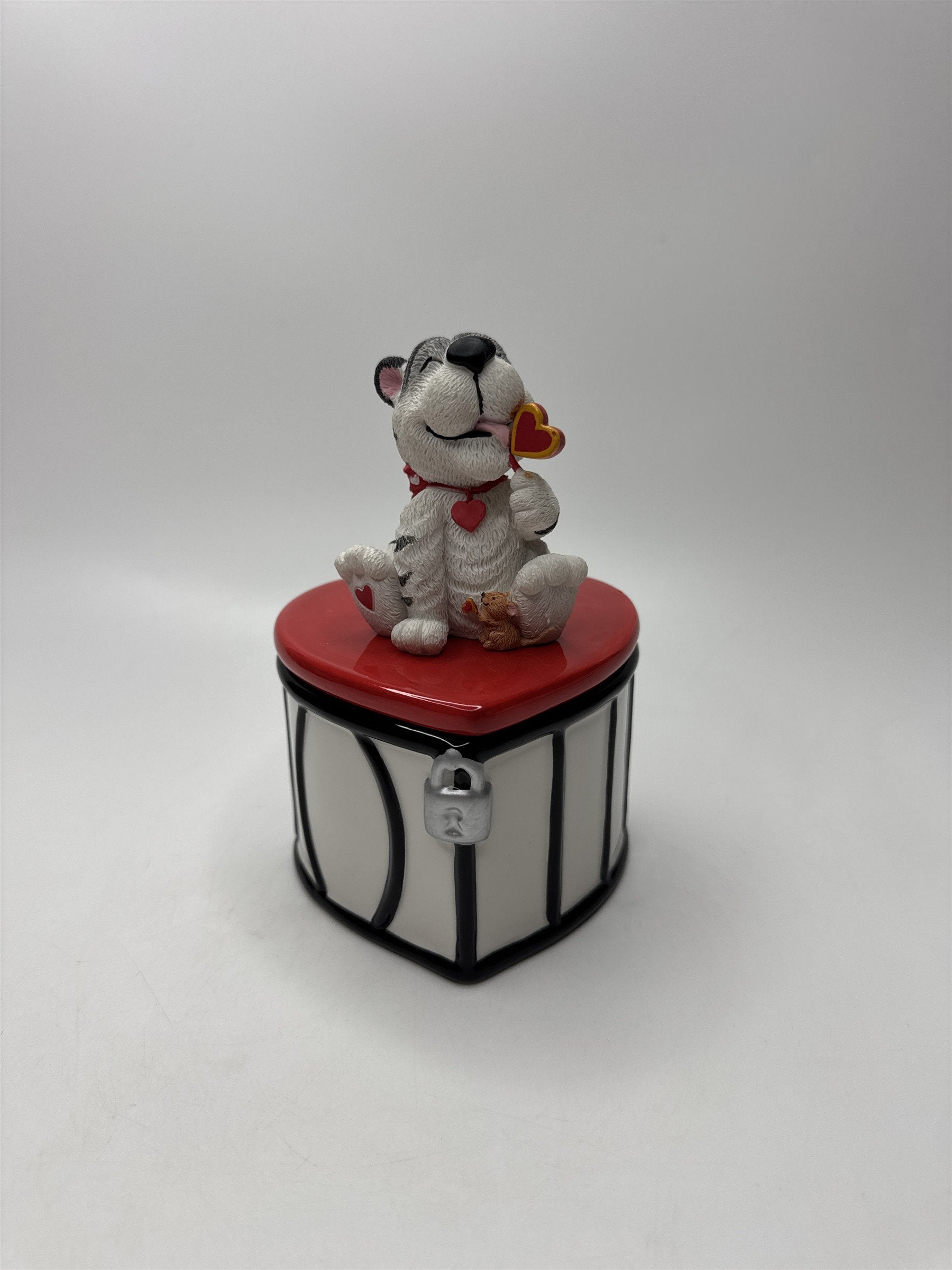 Hallmark Cat Trinket Box Figurine Valentine Heart Lock Candy Storage Decor