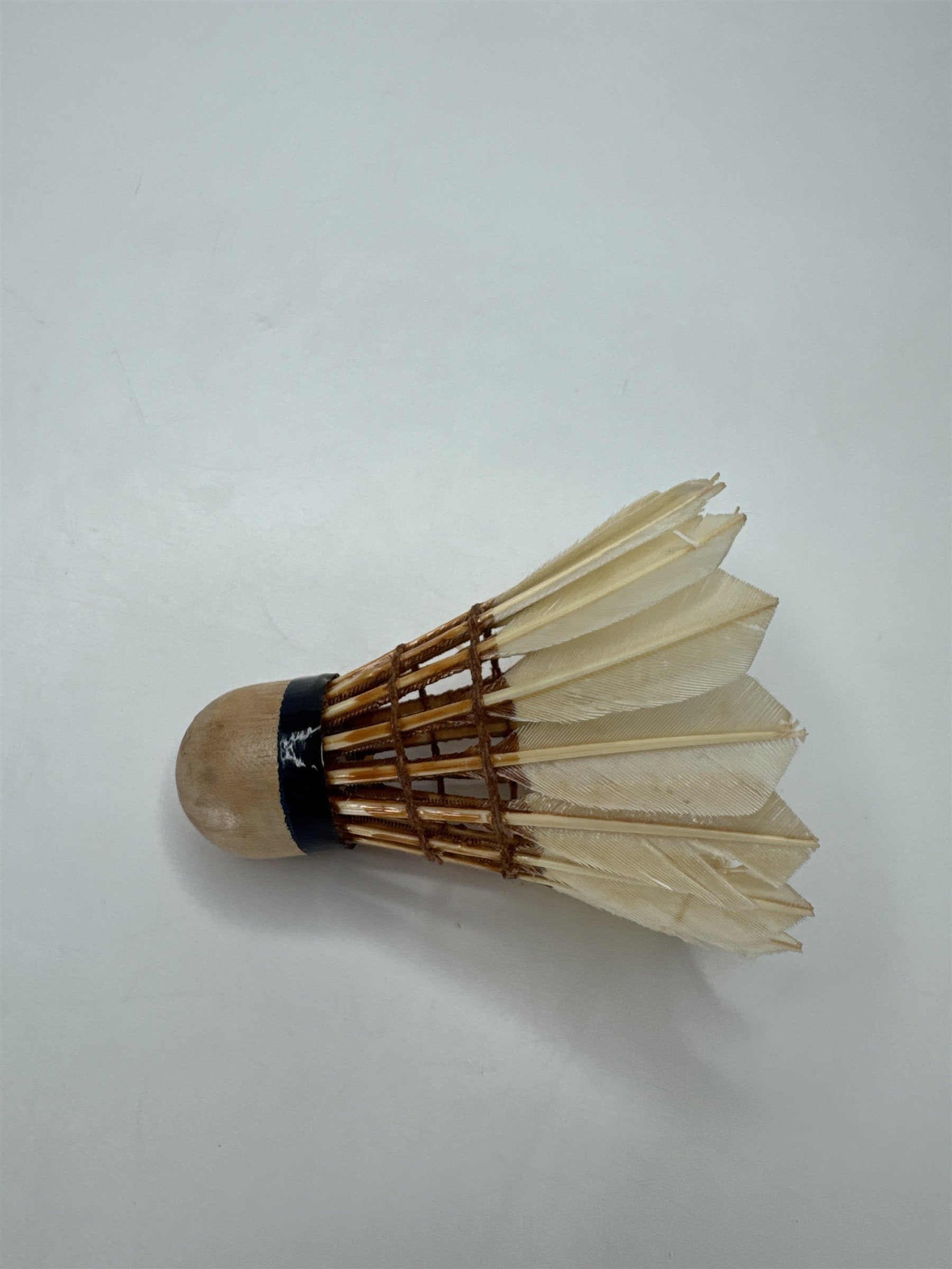 Vtg Spalding Feather Shuttlecock Badminton Birdie Wood Cork Olympic