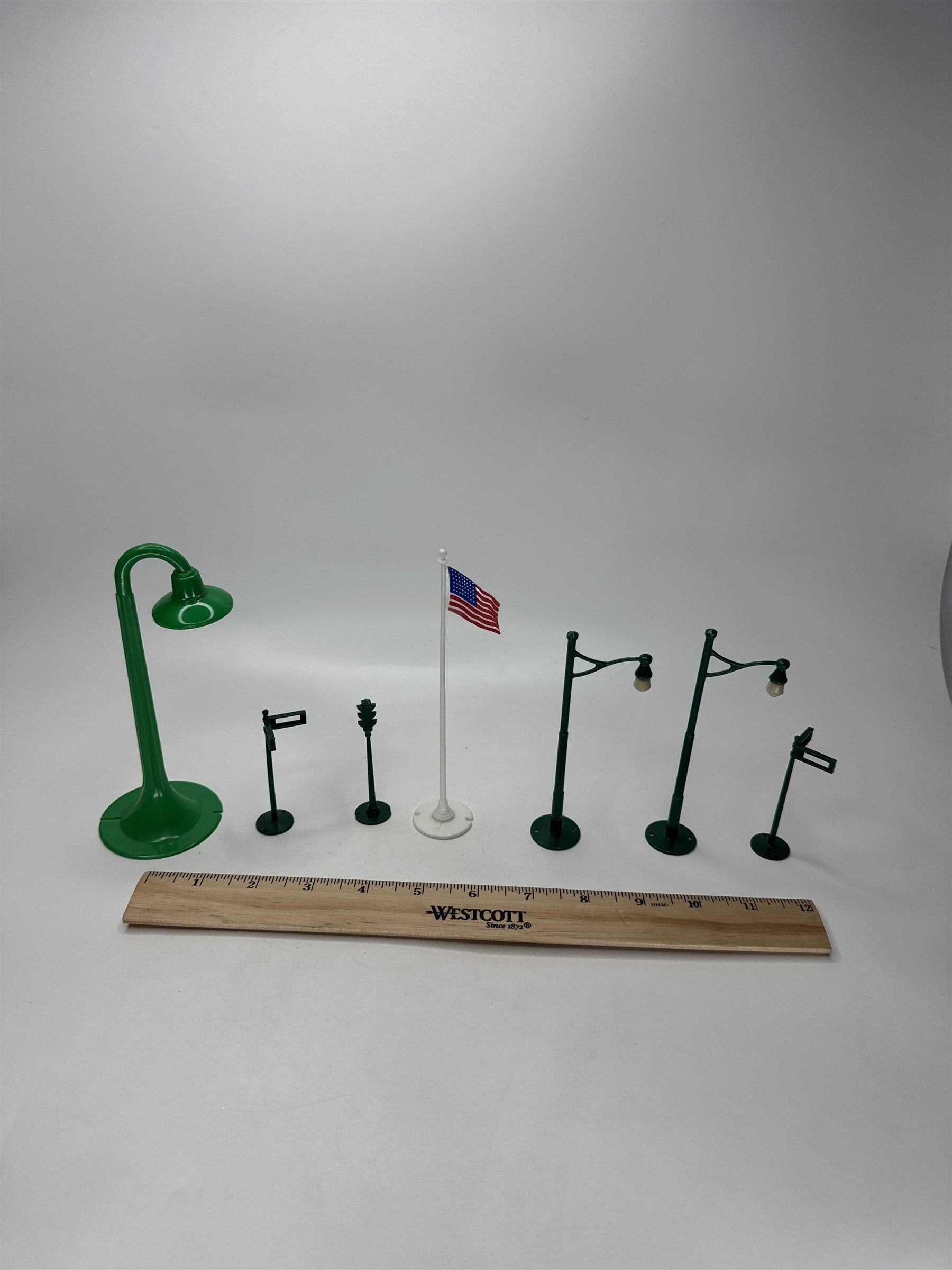 Vintage Model Train Platform Post Flag Lot Green Street Lights 7pc