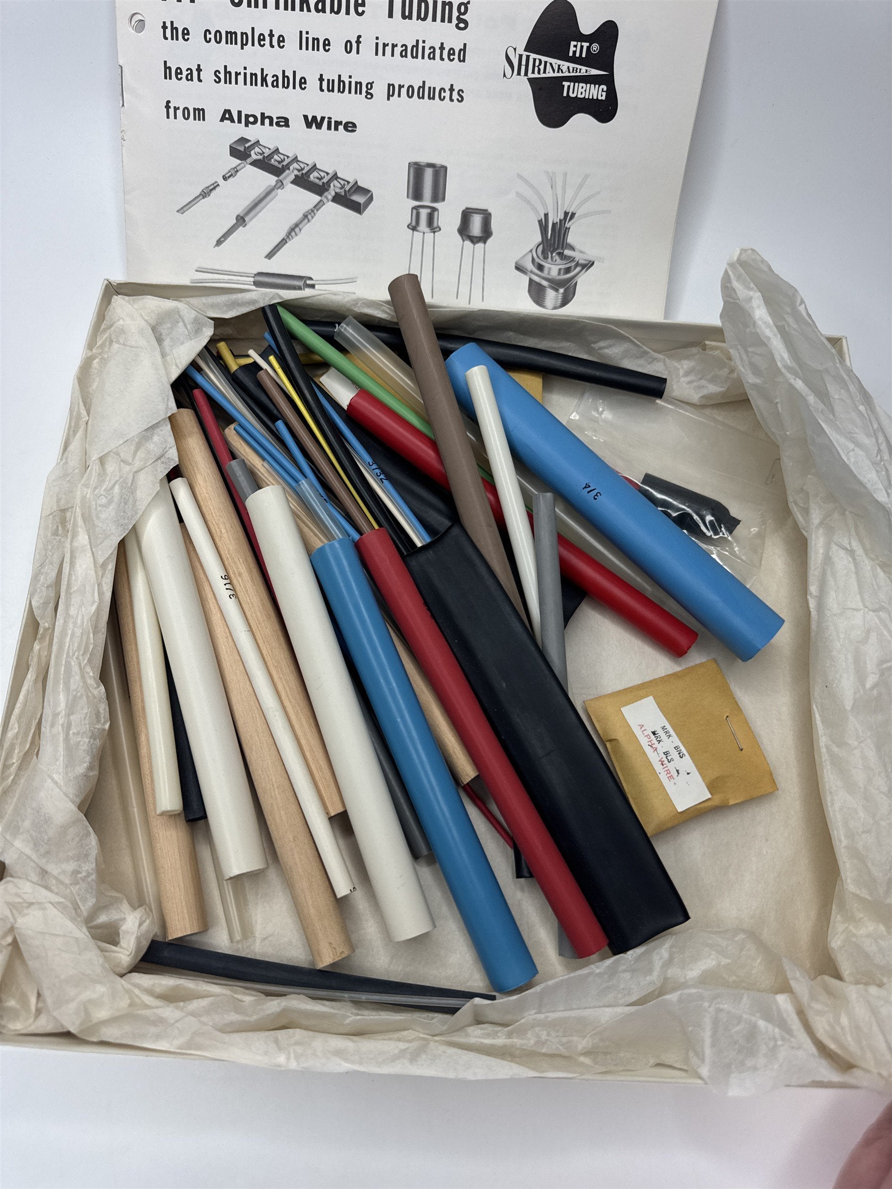 Vtg Alpha Wire FIT Shrinkable Tubing Kit Assorted Color Gauge NOS Box