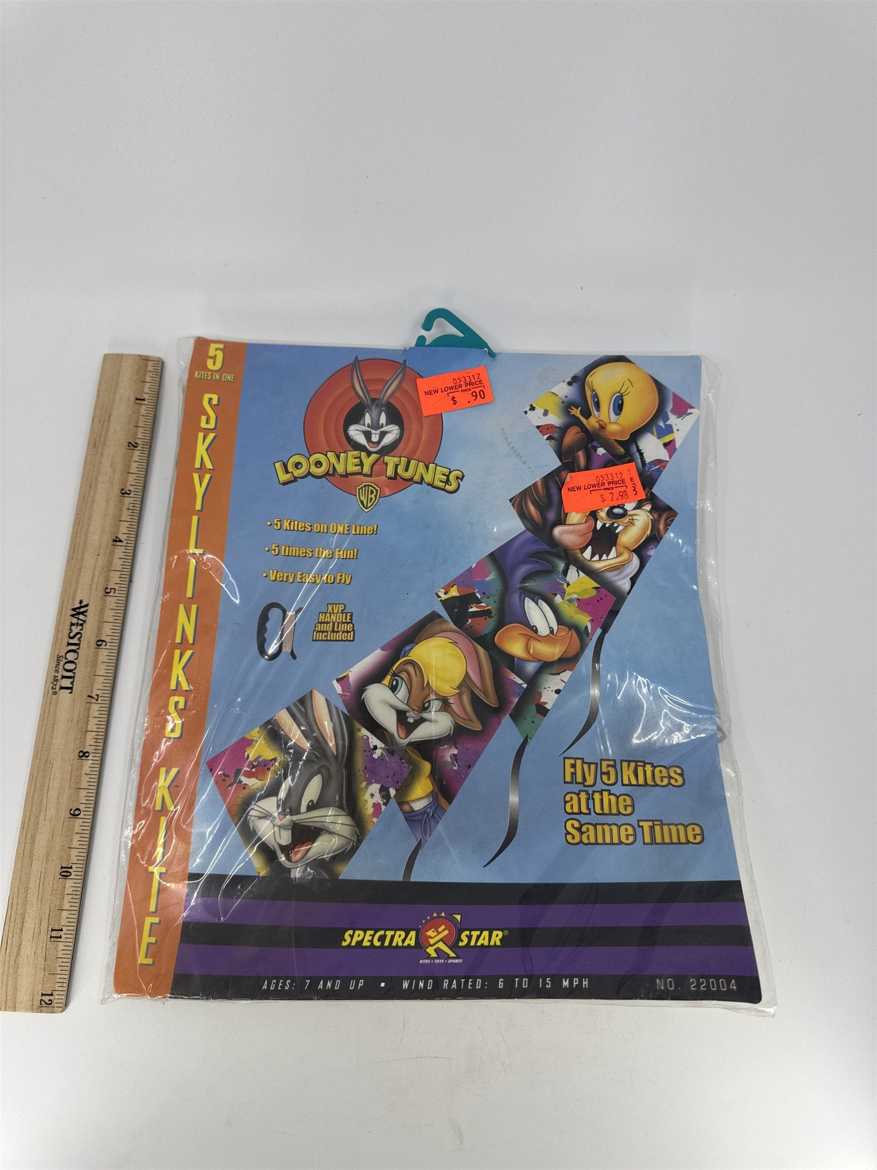 Vintage Looney Tunes Skylinks Kite Spectra Star Bugs, Taz And Tweety