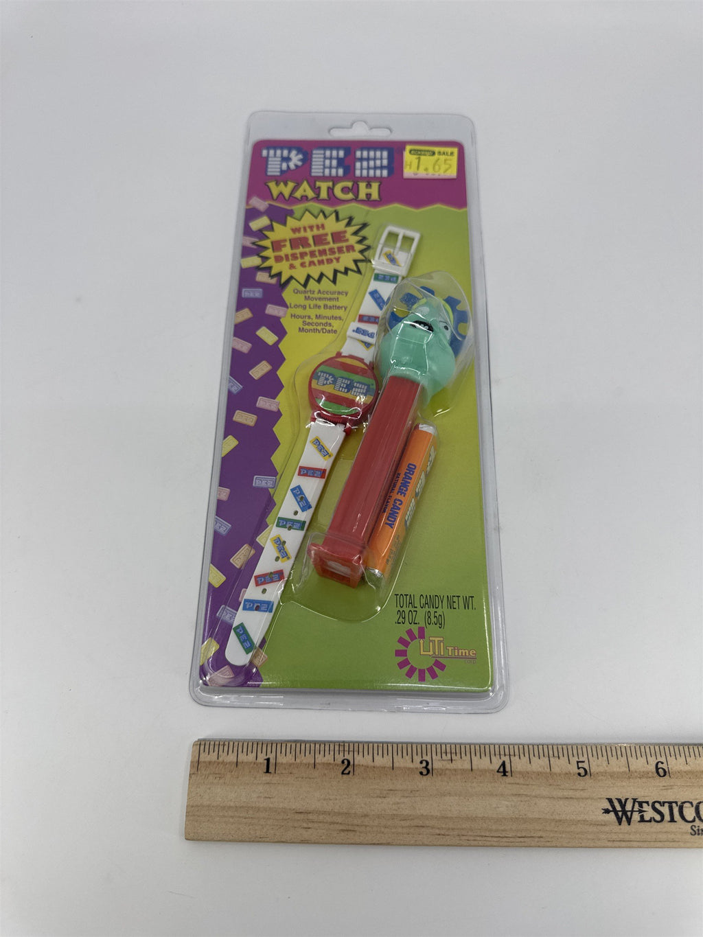Vintage Pez LCD Watch W/ Free Pez Dispenser And Candy * Expired