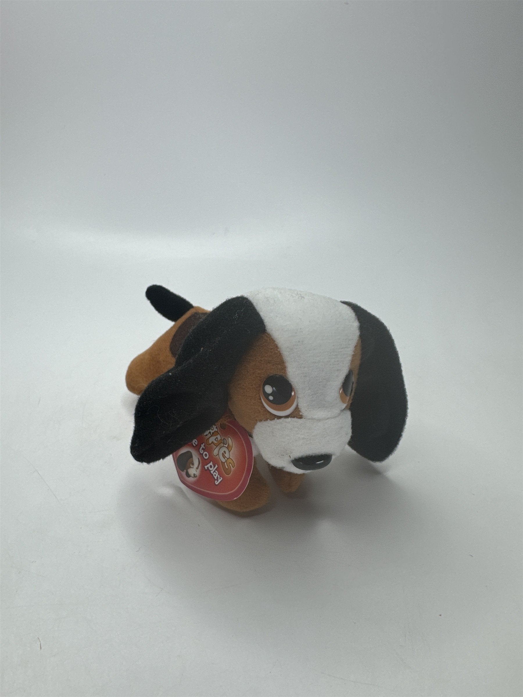 Small Puppies I Love to Play Tri-Color Beagle Dog Mini Plush Toy 4” New