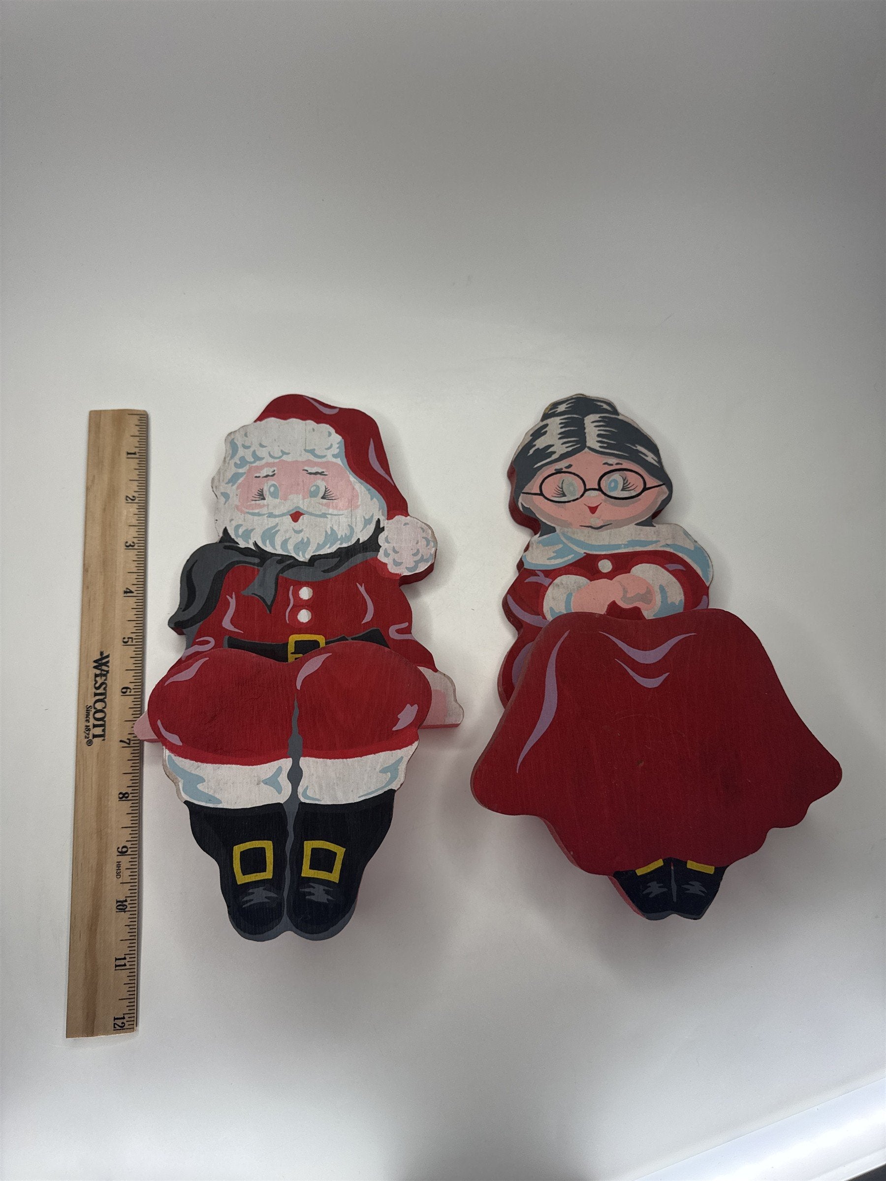 Vintage Wood Santa Mrs Claus Shelf Sitters Christmas Folk Art Set of 2