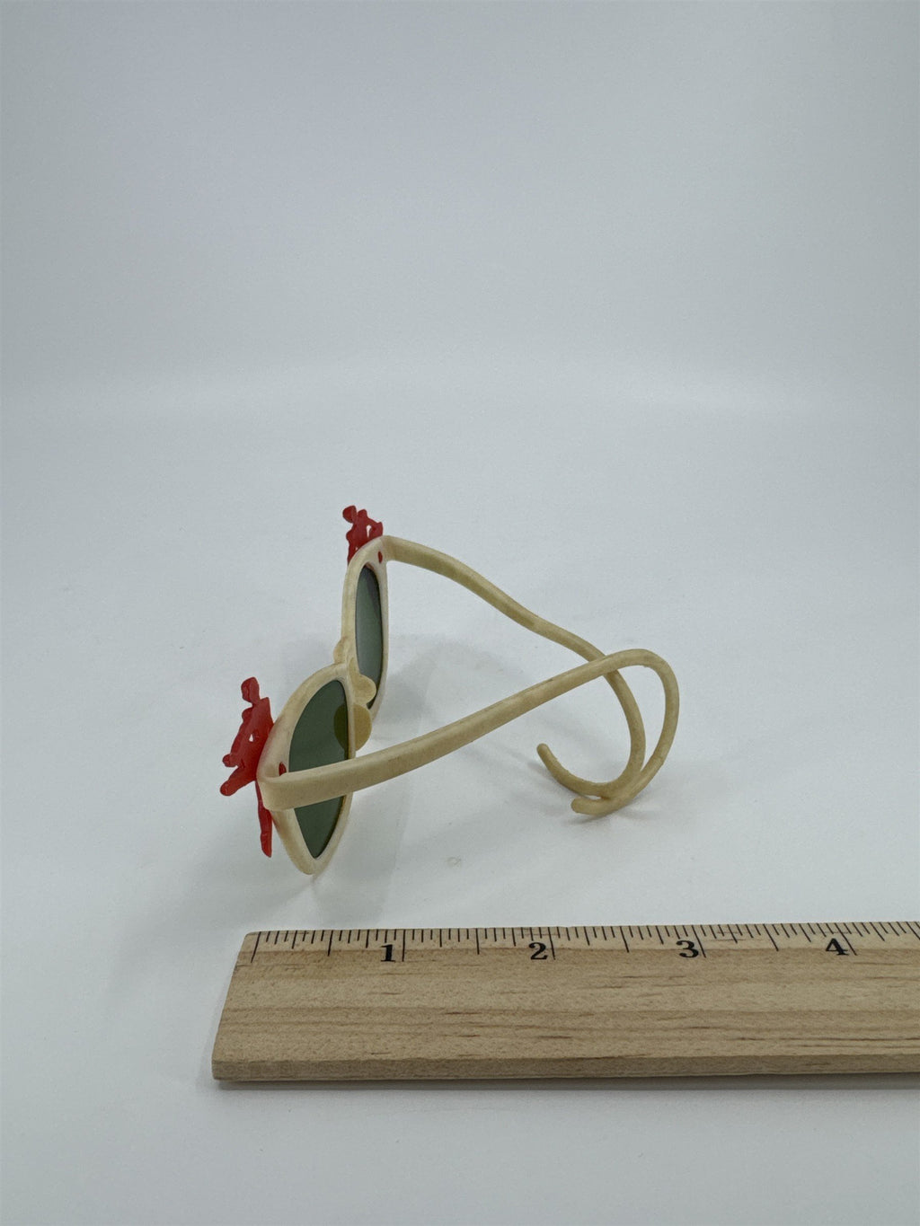 Vintage Mini Doll Or Small Child Sunglasses W/ Red Ballerinas And Green Lens