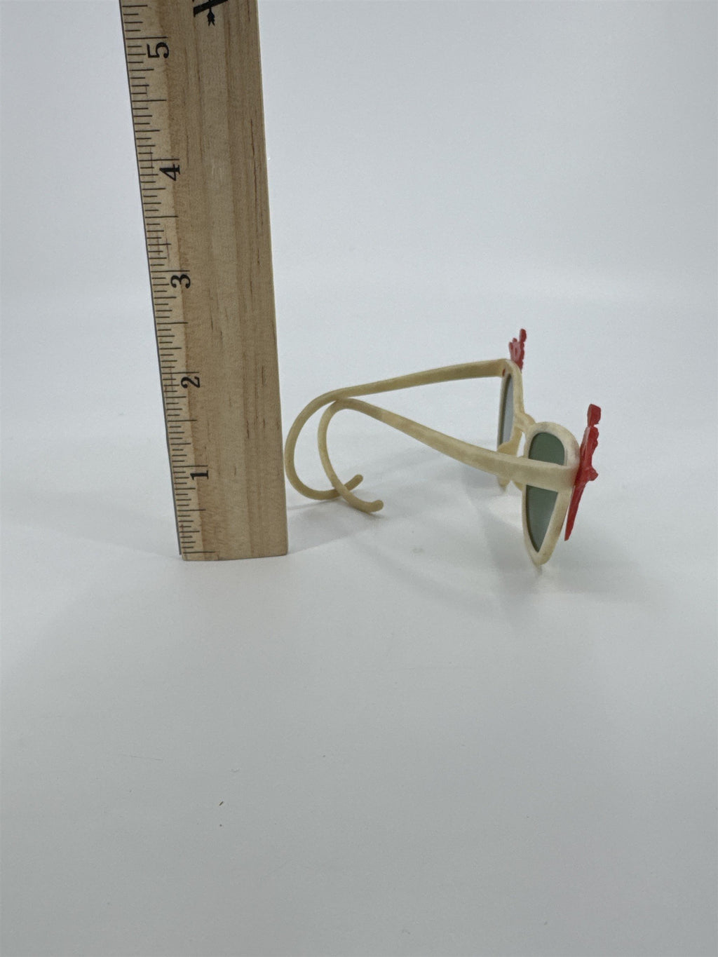 Vintage Mini Doll Or Small Child Sunglasses W/ Red Ballerinas And Green Lens