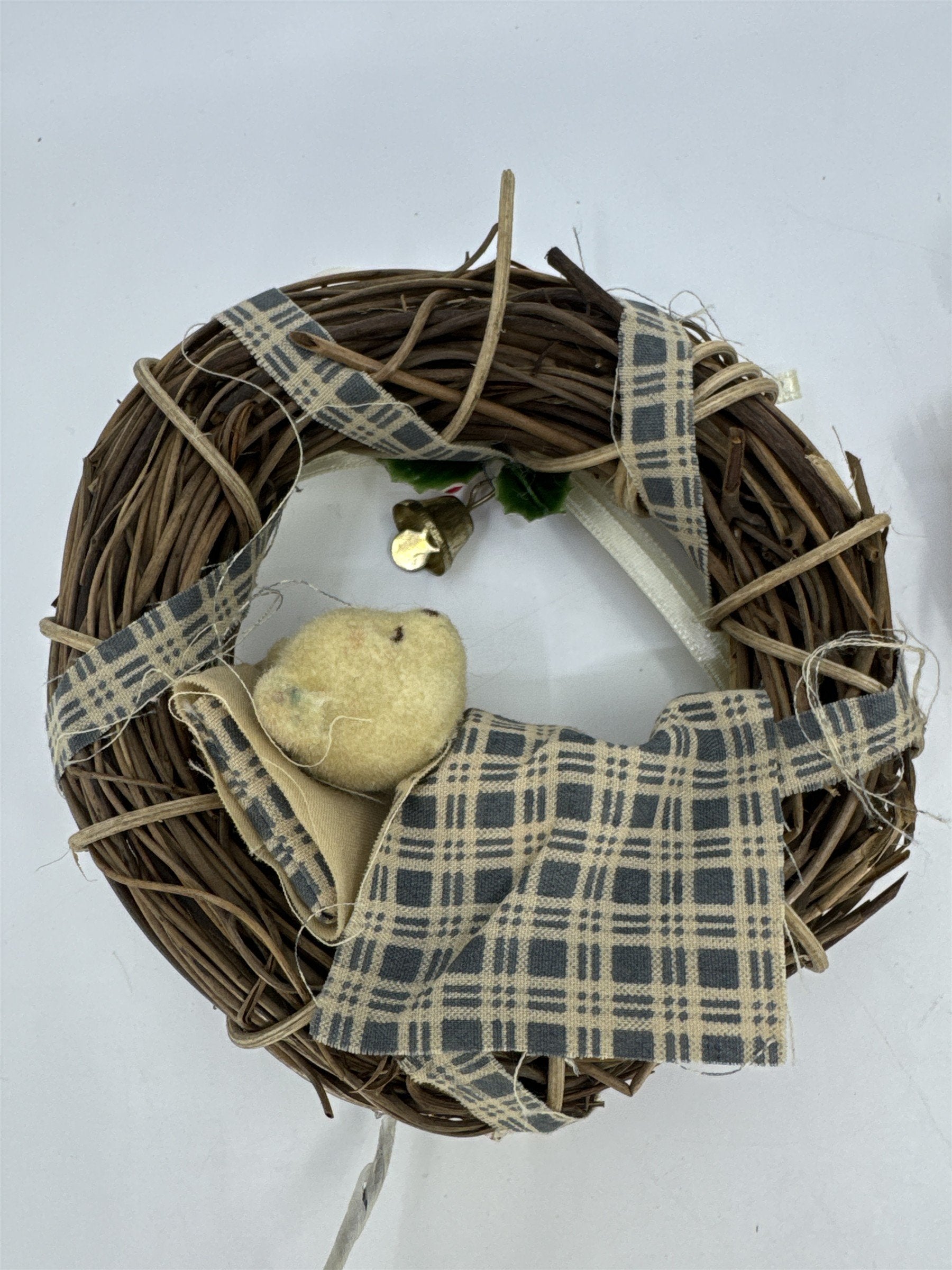 Set Of Two Holiday/Christmas Wreaths On Bendable Stakes W/ Teddy Bears Napping
