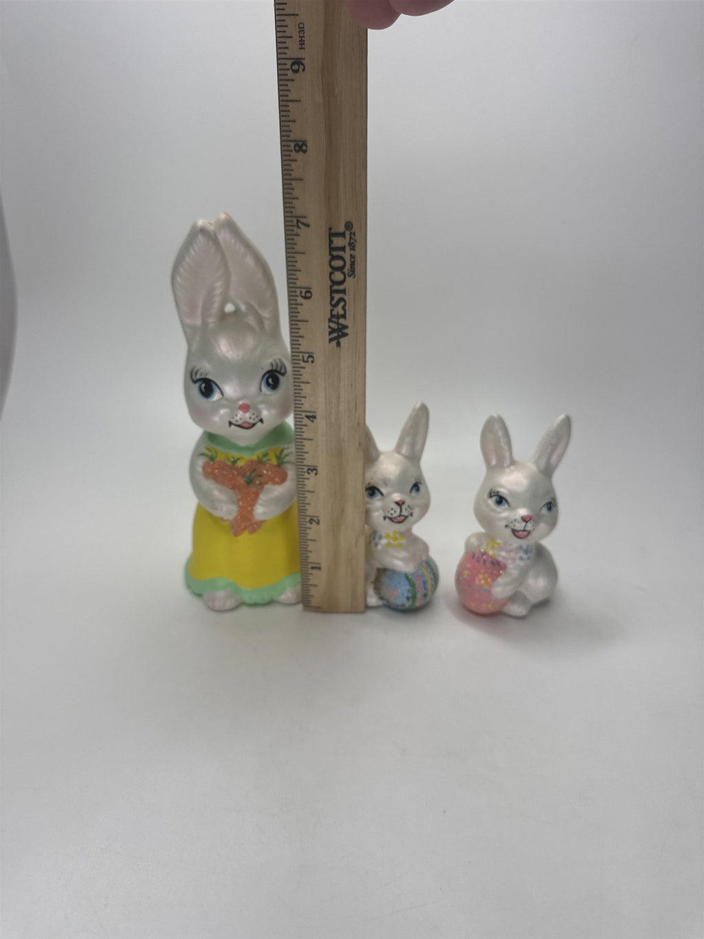 VTG Easter Decor Big Eye Bunny Figurine Set of 3 Iridescent Glaze Rabbit