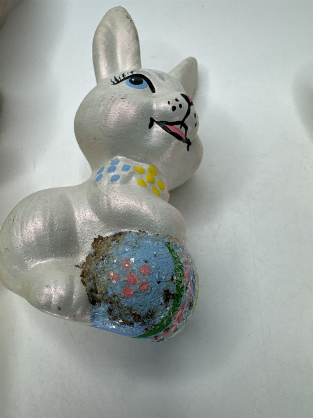 VTG Easter Decor Big Eye Bunny Figurine Set of 3 Iridescent Glaze Rabbit