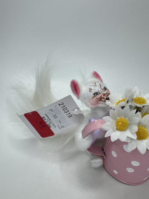 Annalee Dolls White Cat Pink Polka Dot Watering Can Daisy Flowers Spring Decor