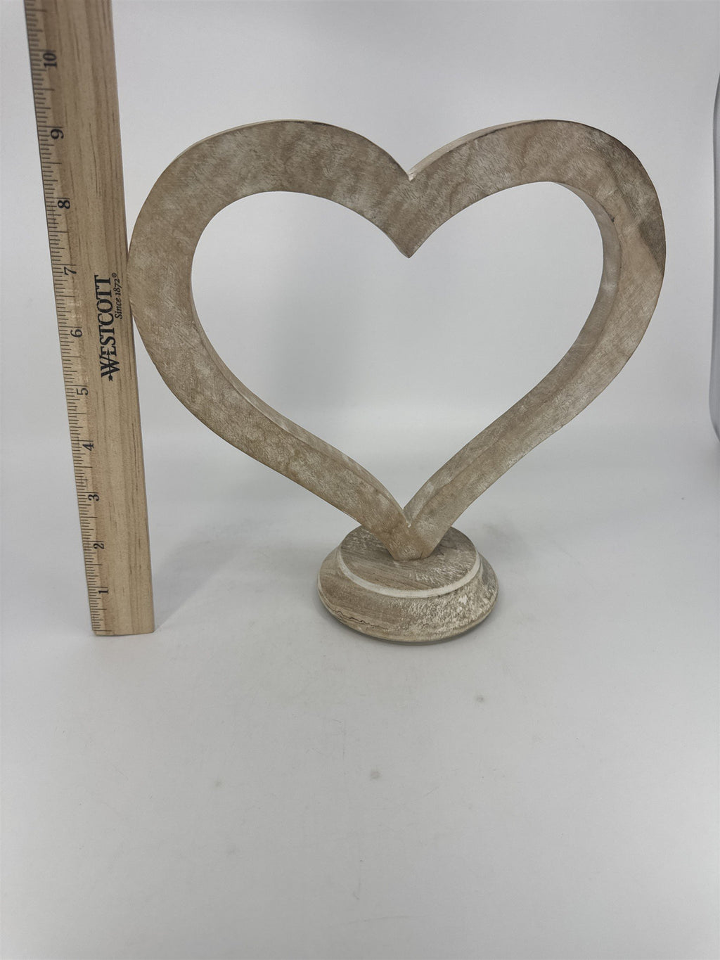 Rustic Wood Valentine's Day Decorative Standing Heart Valentine's Day Love Decor