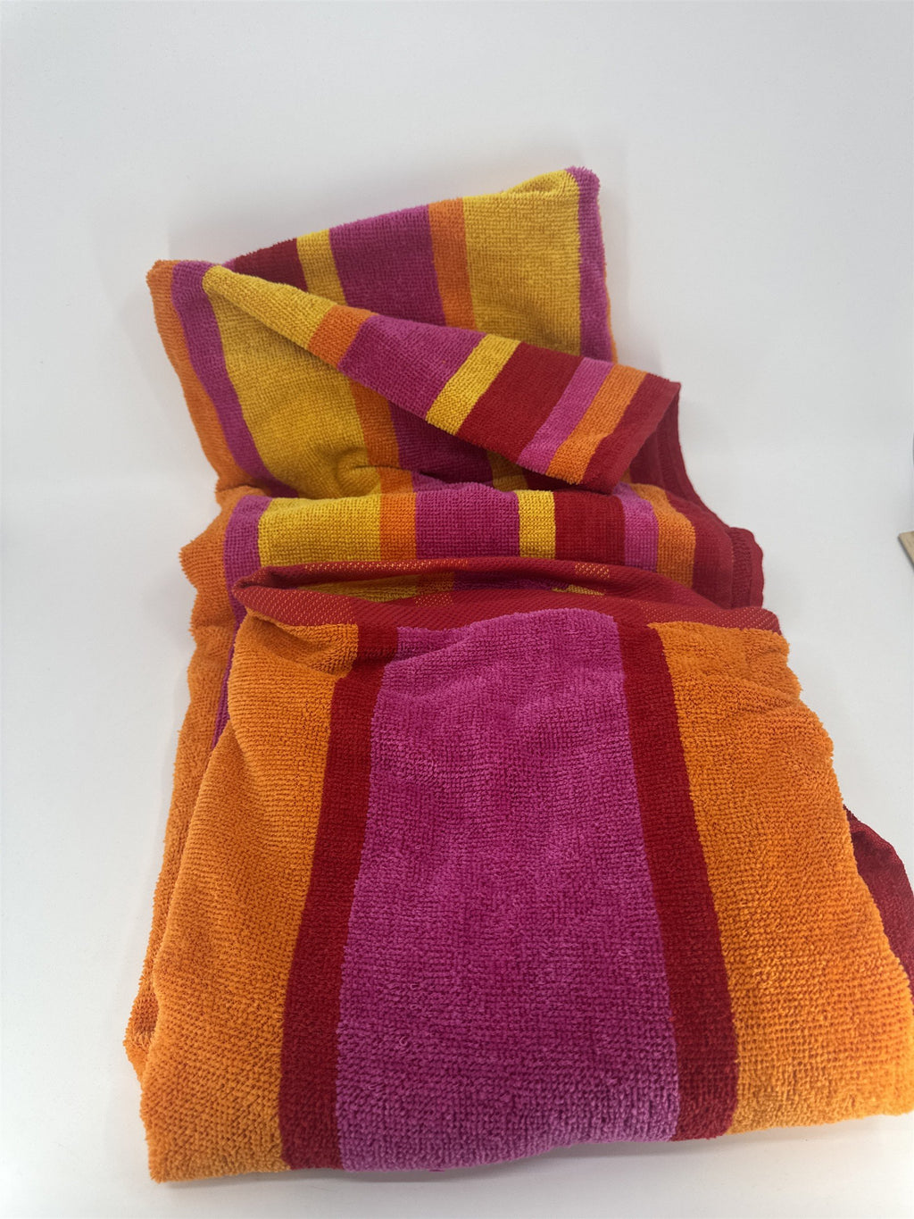 Fun In The Sun 32" X 64" Beach Towel Multicolor Striped Pool/Beach Towel