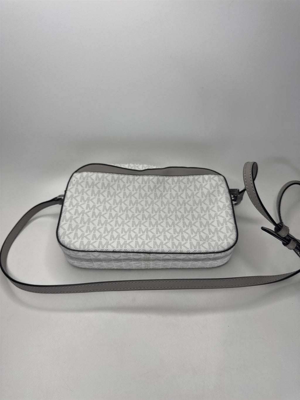 Michael Kors White Grey Crossbody Bag MK Signature Silver Chain