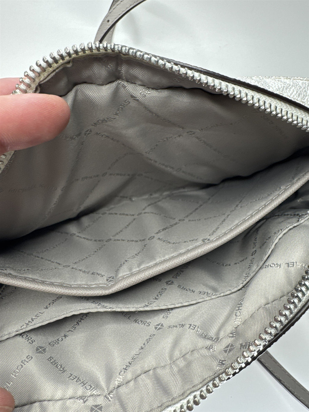 Michael Kors White Grey Crossbody Bag MK Signature Silver Chain