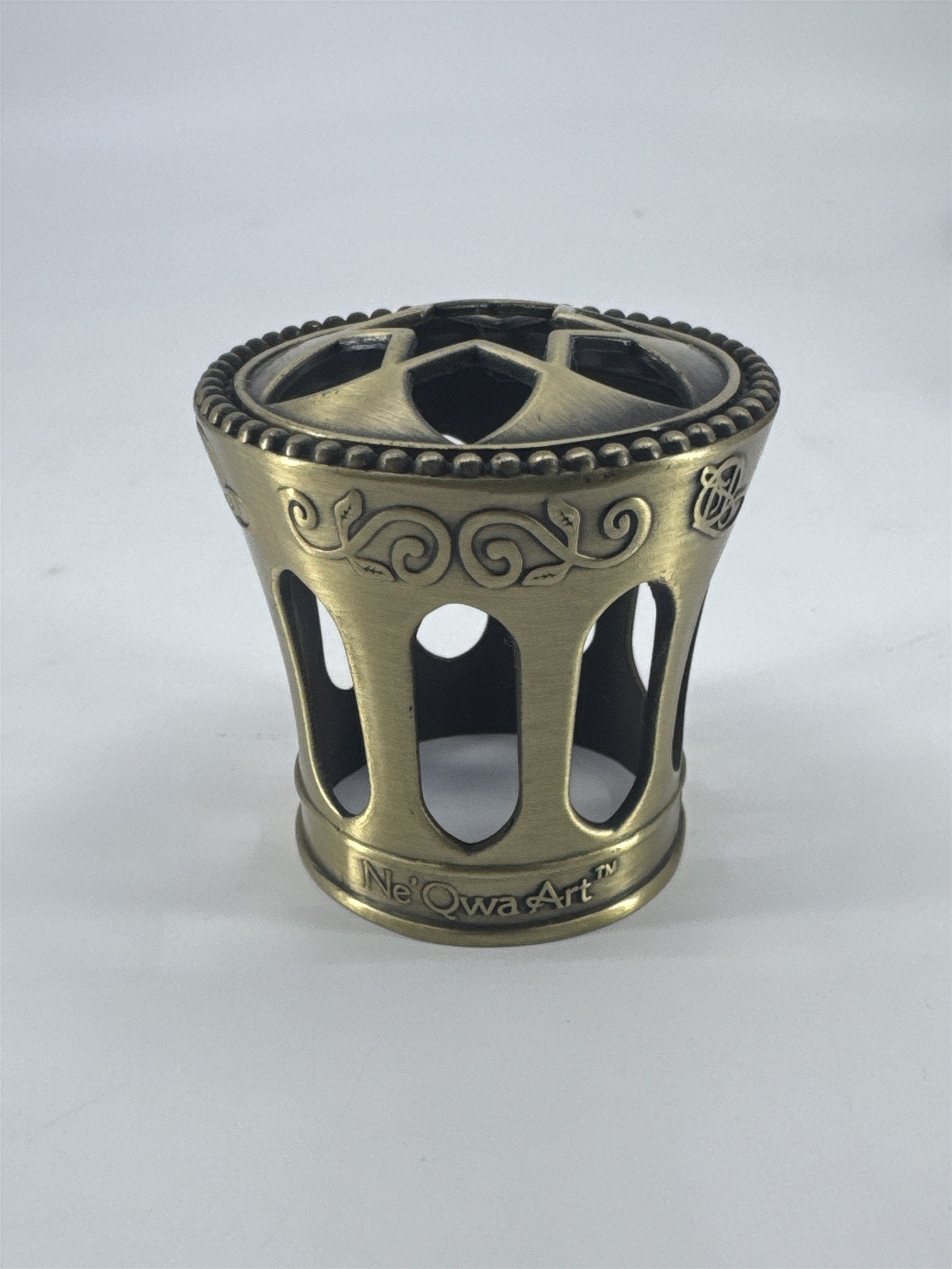 Vintage Ne 'Qwa Art Fragrance Oil Lamp Crown Brass Toned Topper