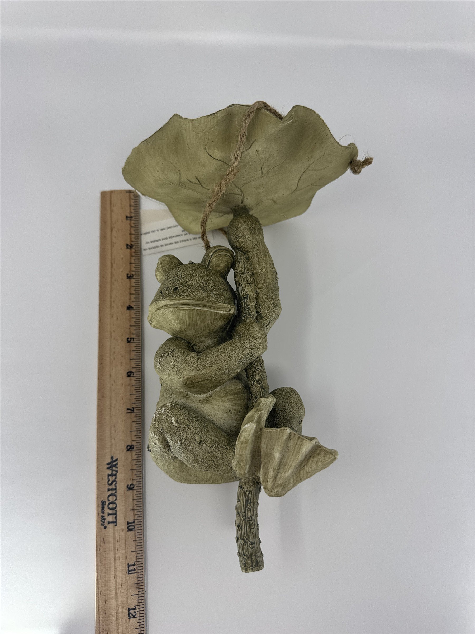 Vintage Home Interiors 69003 Frog Climbing Lily Pad Hanging Planter Decor Resin