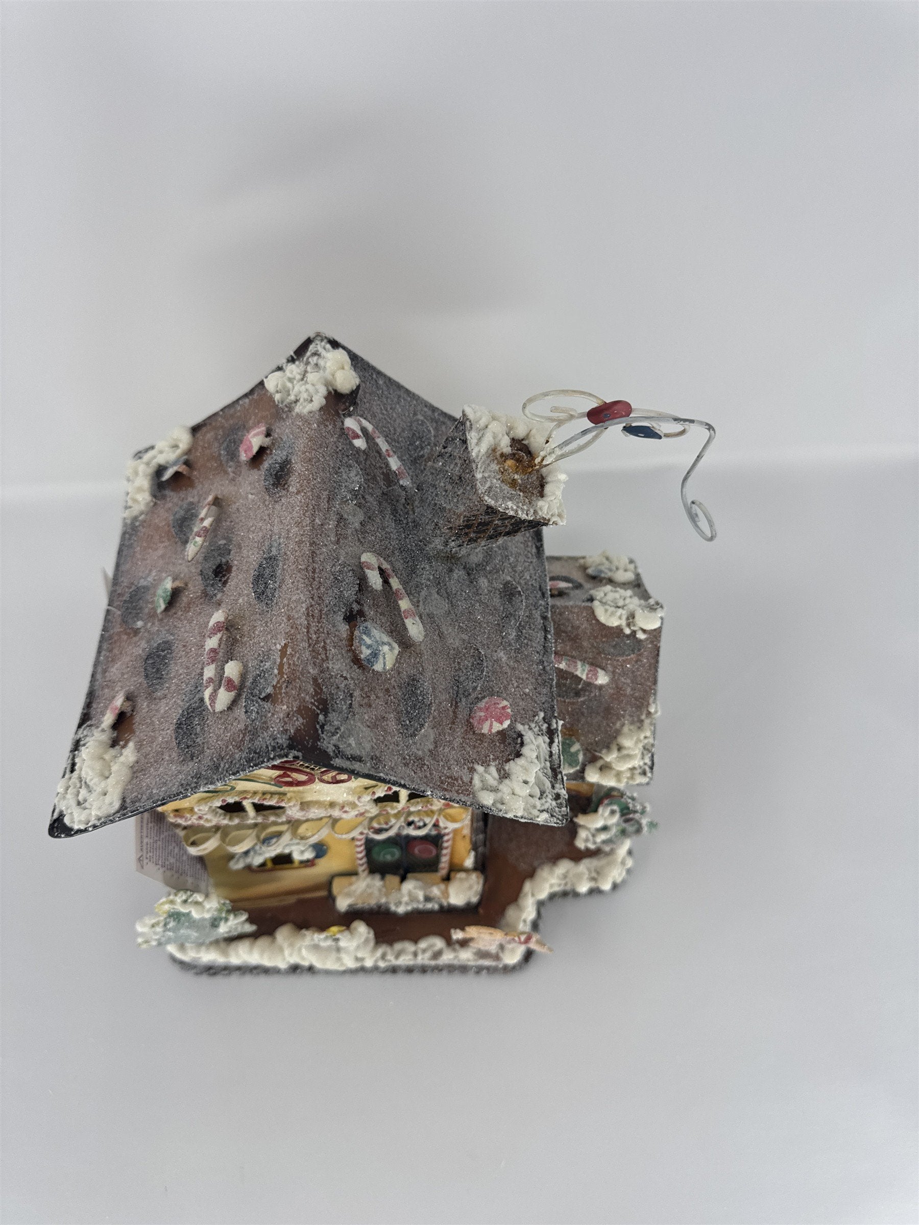 Home Interiors Gingerbread House Candle Holder 57042 Christmas Metal Decor NIB