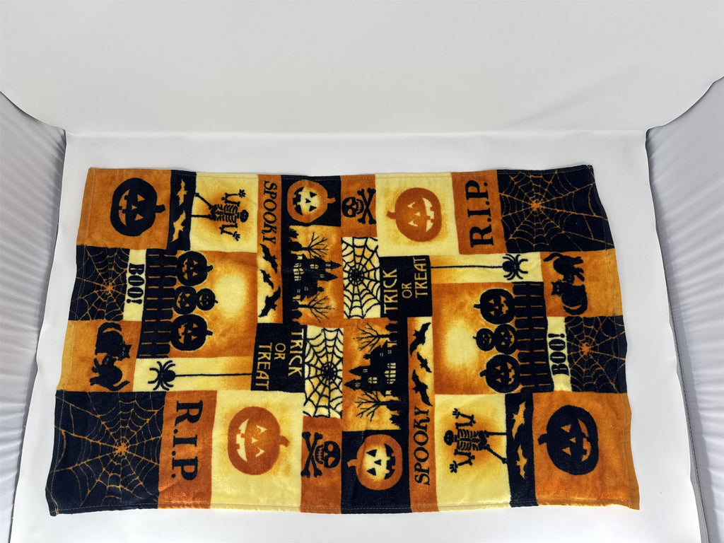 Halloween Kitchen Towel 26x16 Spooky Pumpkins Skeletons Cats Orange Black Plush