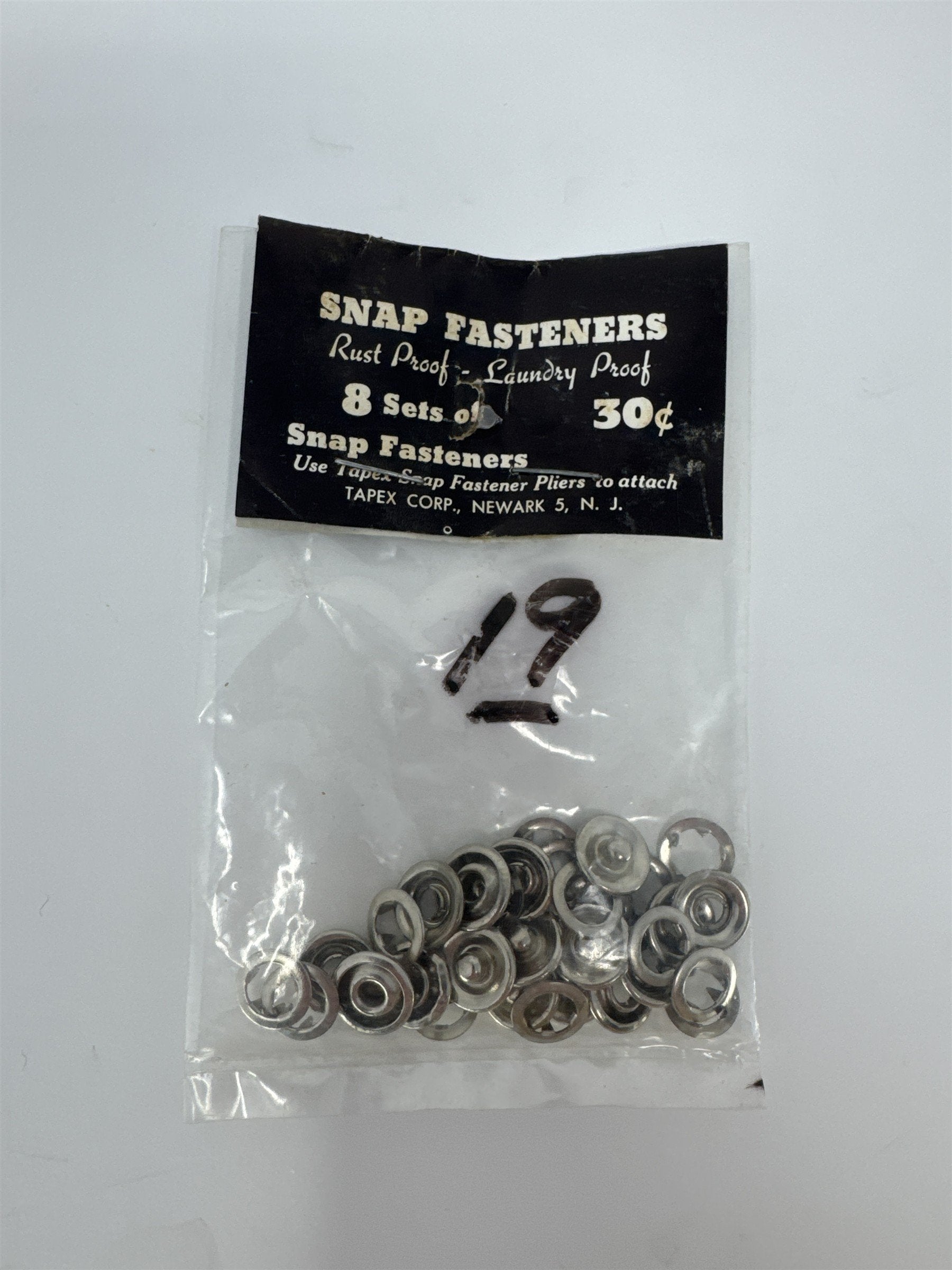 Vintage Tapex Snap Fasteners 8 Sets Rust Proof Laundry Proof Newark NJ Sewing