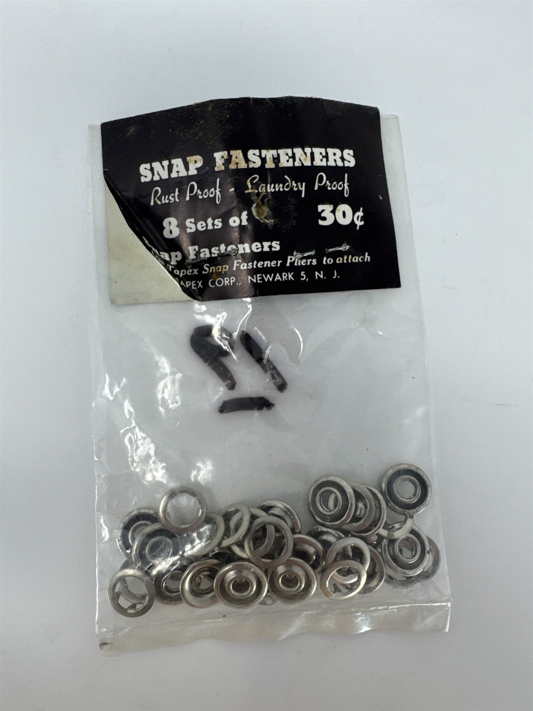Vintage Tapex Snap Fasteners 8 Sets Rust Proof Laundry Proof Newark NJ Sewing