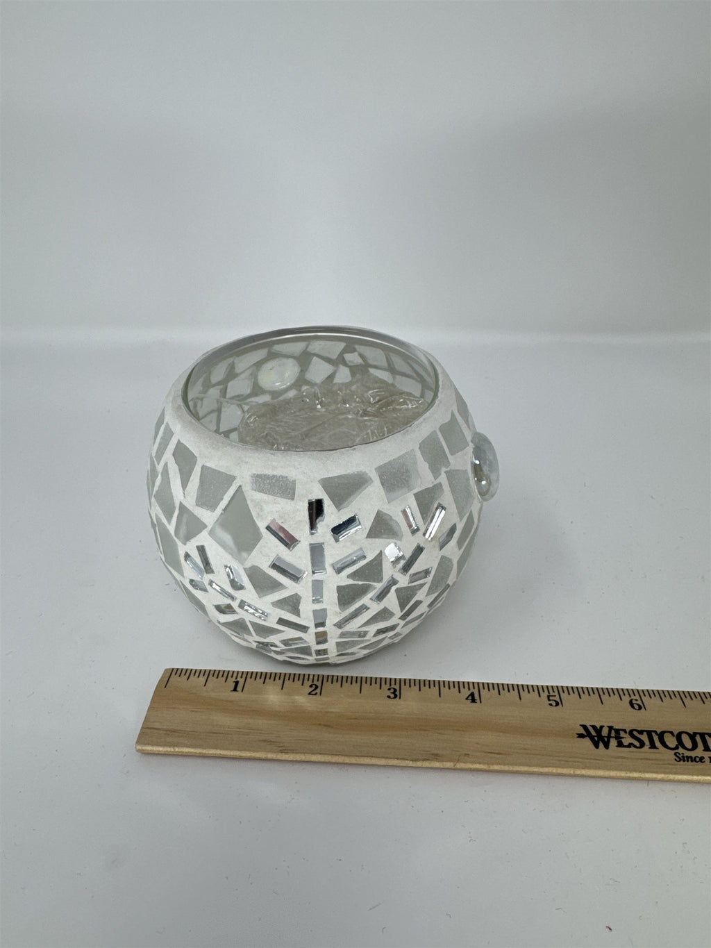 Home Interiors 57037 White Mosaic Glass Snowflake Votive Candle Holder Winter