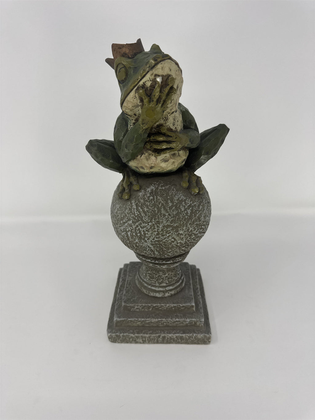Home Interiors Frog Prince Figurine Thinking on Orb Statue 2003 Resin *Chips*