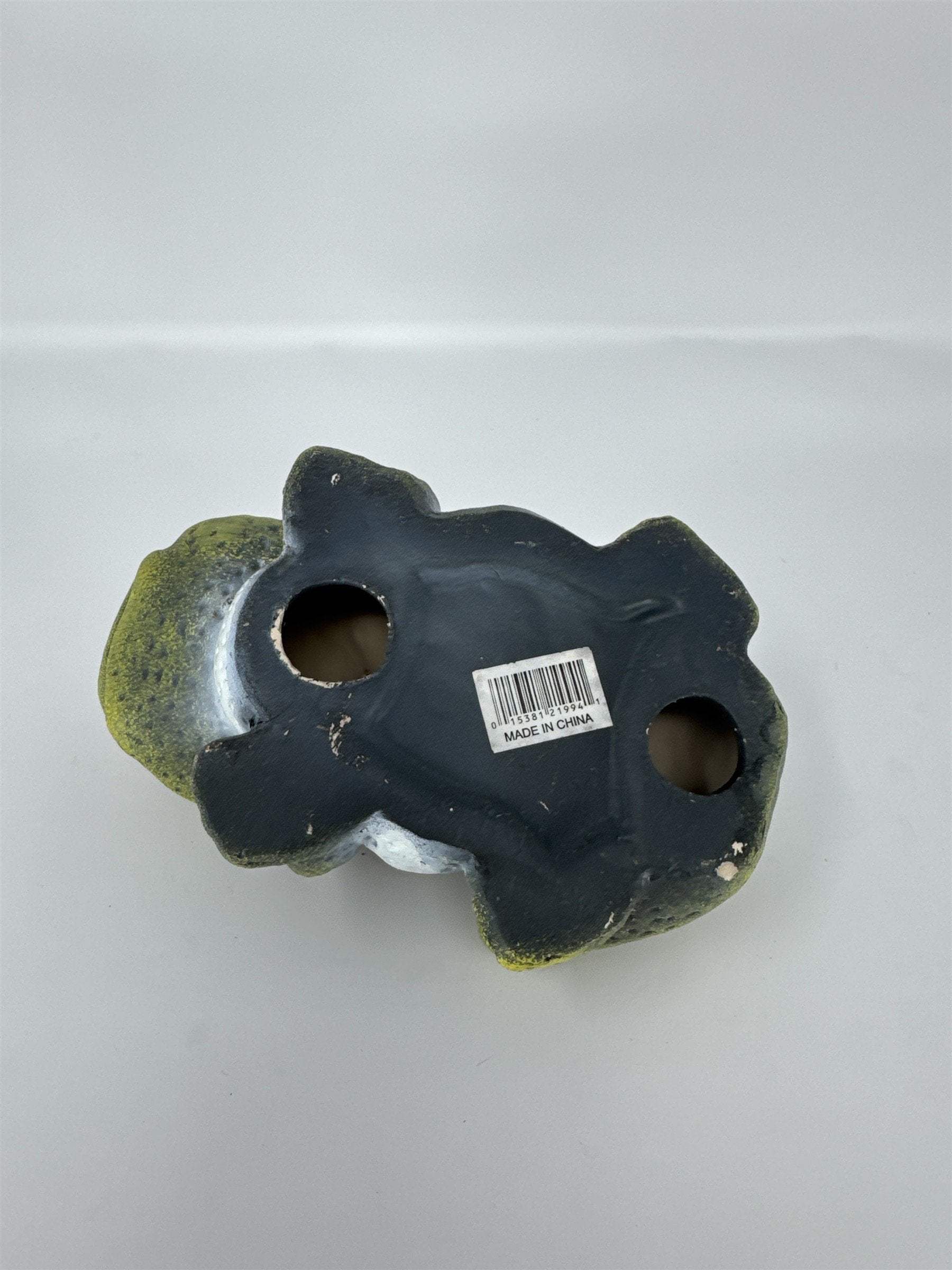 Smiling Frog Figurine Lying Down Ocean Desert Sales Green Garden Statue