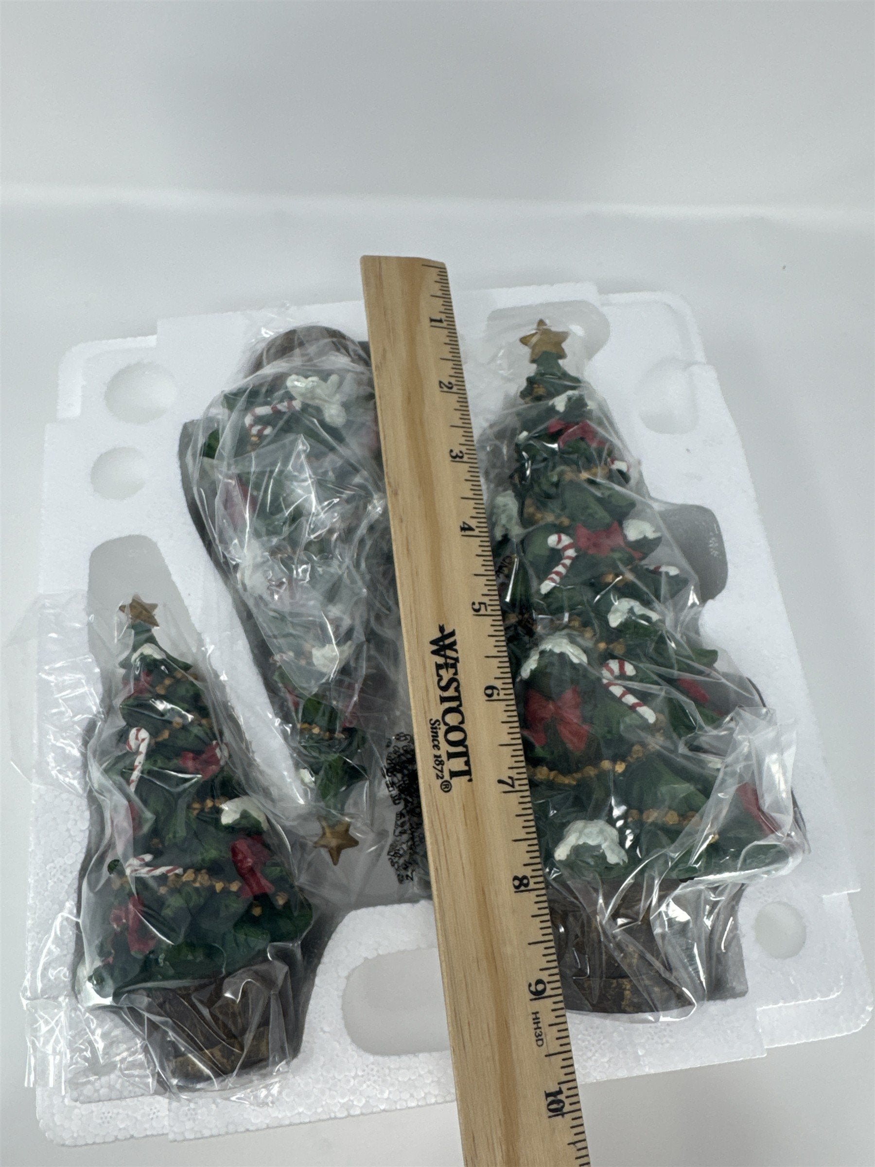 Home Interiors 56039 Set of 3 Christmas Tree Figurines Resin Holiday Decor