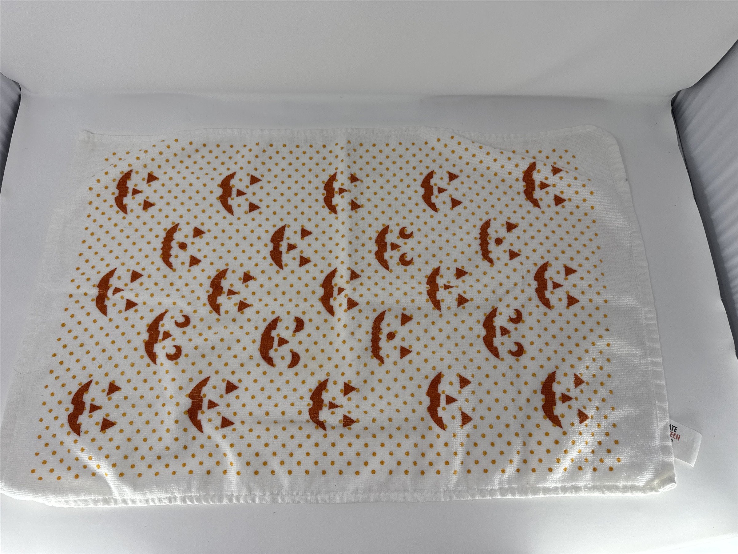 Celebrate Halloween Together Kitchen Towel White Orange Pumpkin Jack O Lantern