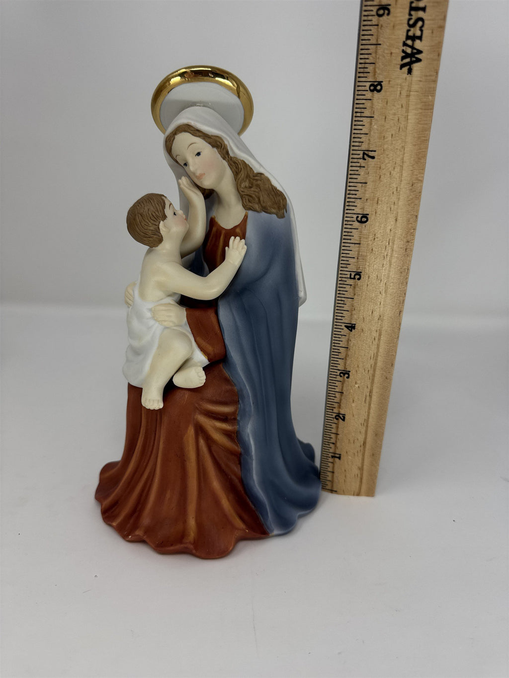 Home Interiors Blessed Child Figurine 11529-02 Mary and Jesus Madonna 8" 2002