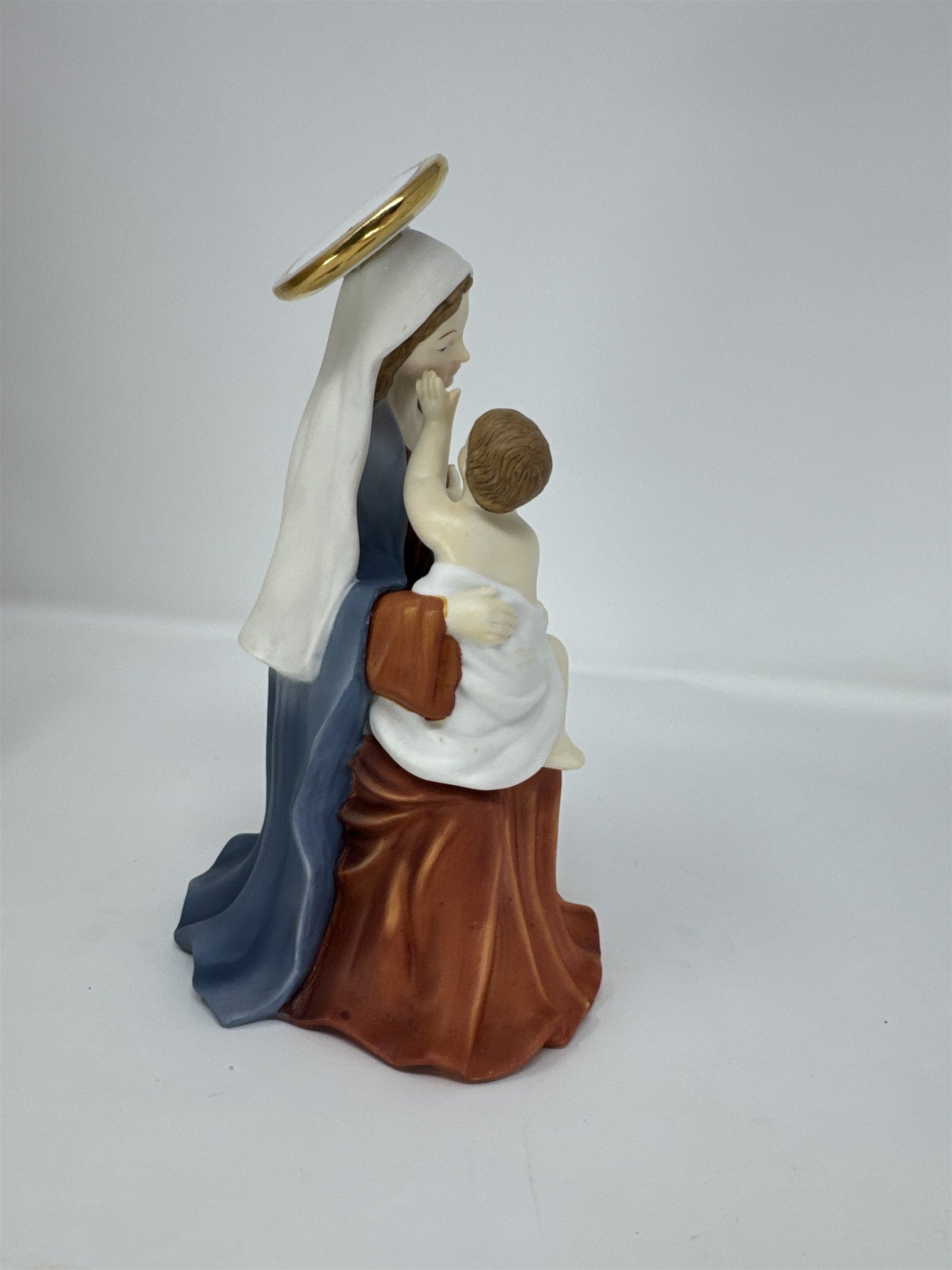 Home Interiors Blessed Child Figurine 11529-02 Mary and Jesus Madonna 8" 2002