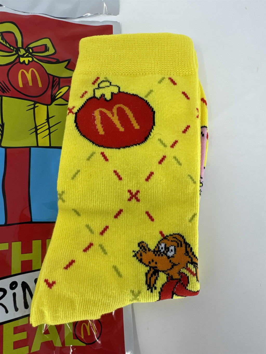 McDonald's The Grinch Meal Socks 2025 Dr Seuss Max Yellow Crew Socks New