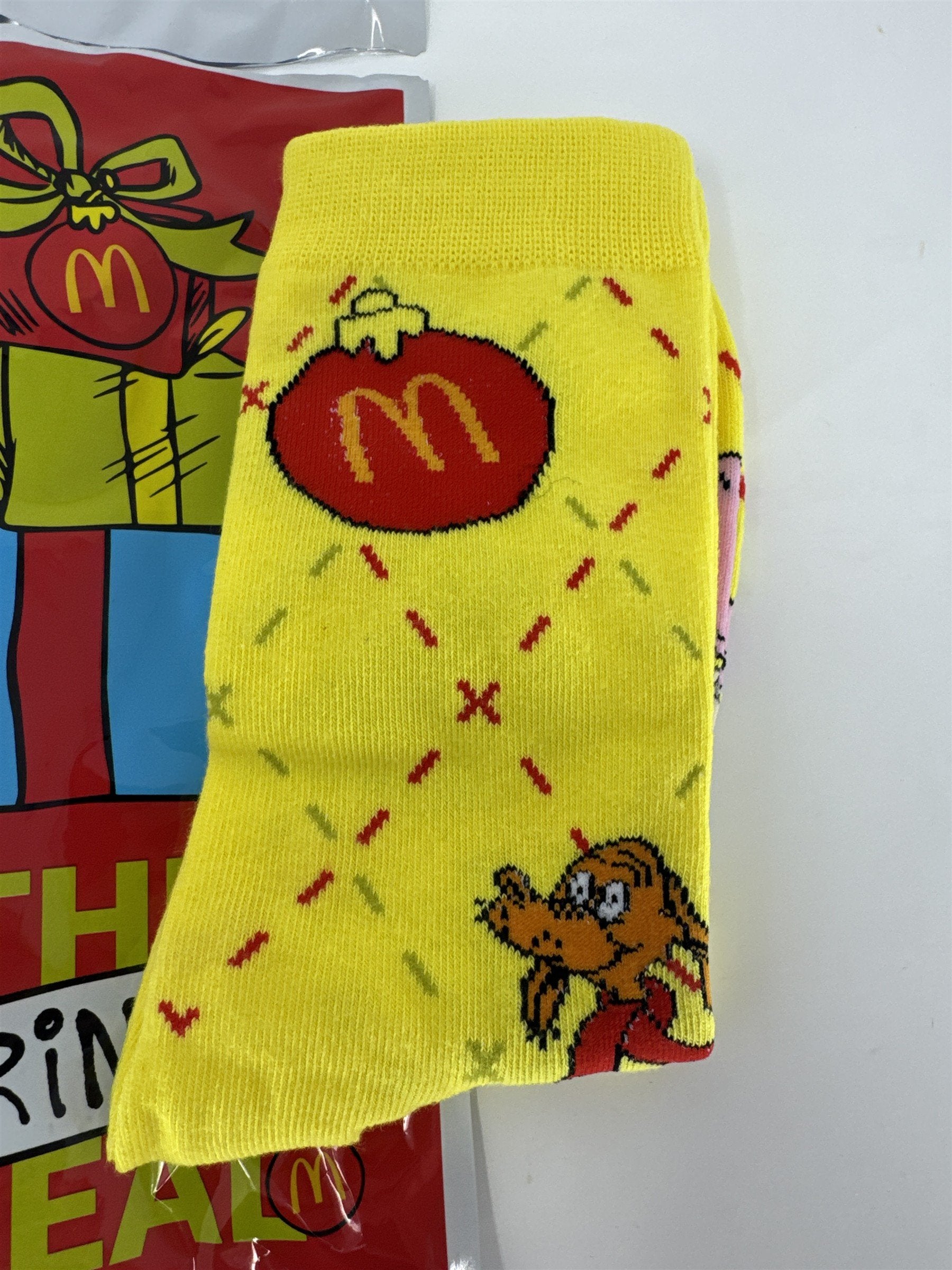 McDonald's The Grinch Meal Socks 2025 Dr Seuss Max Yellow Crew Socks New