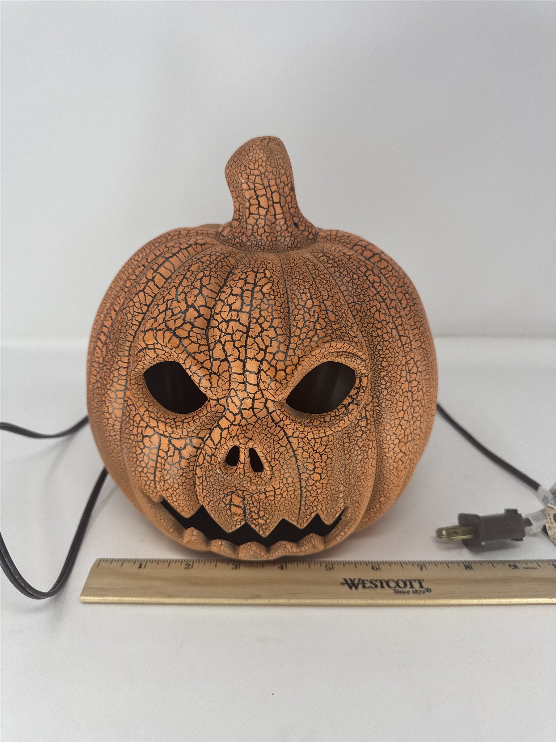 Vintage Scary Angry Pumpkin Jack-O-Lantern Light Up Blow Mold Decor Halloween