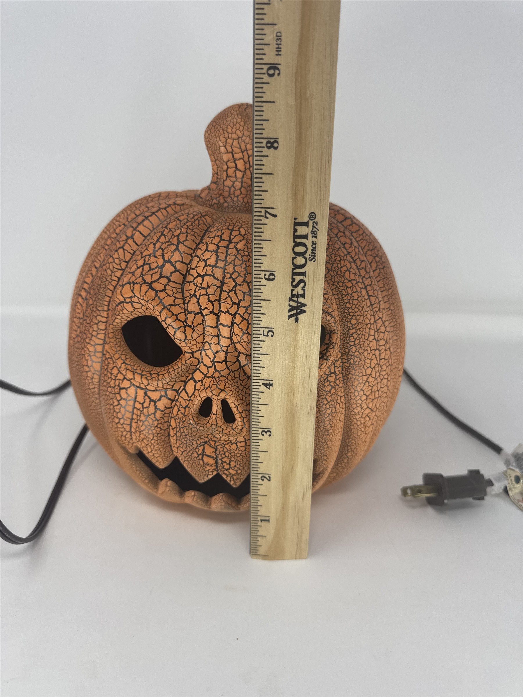 Vintage Scary Angry Pumpkin Jack-O-Lantern Light Up Blow Mold Decor Halloween