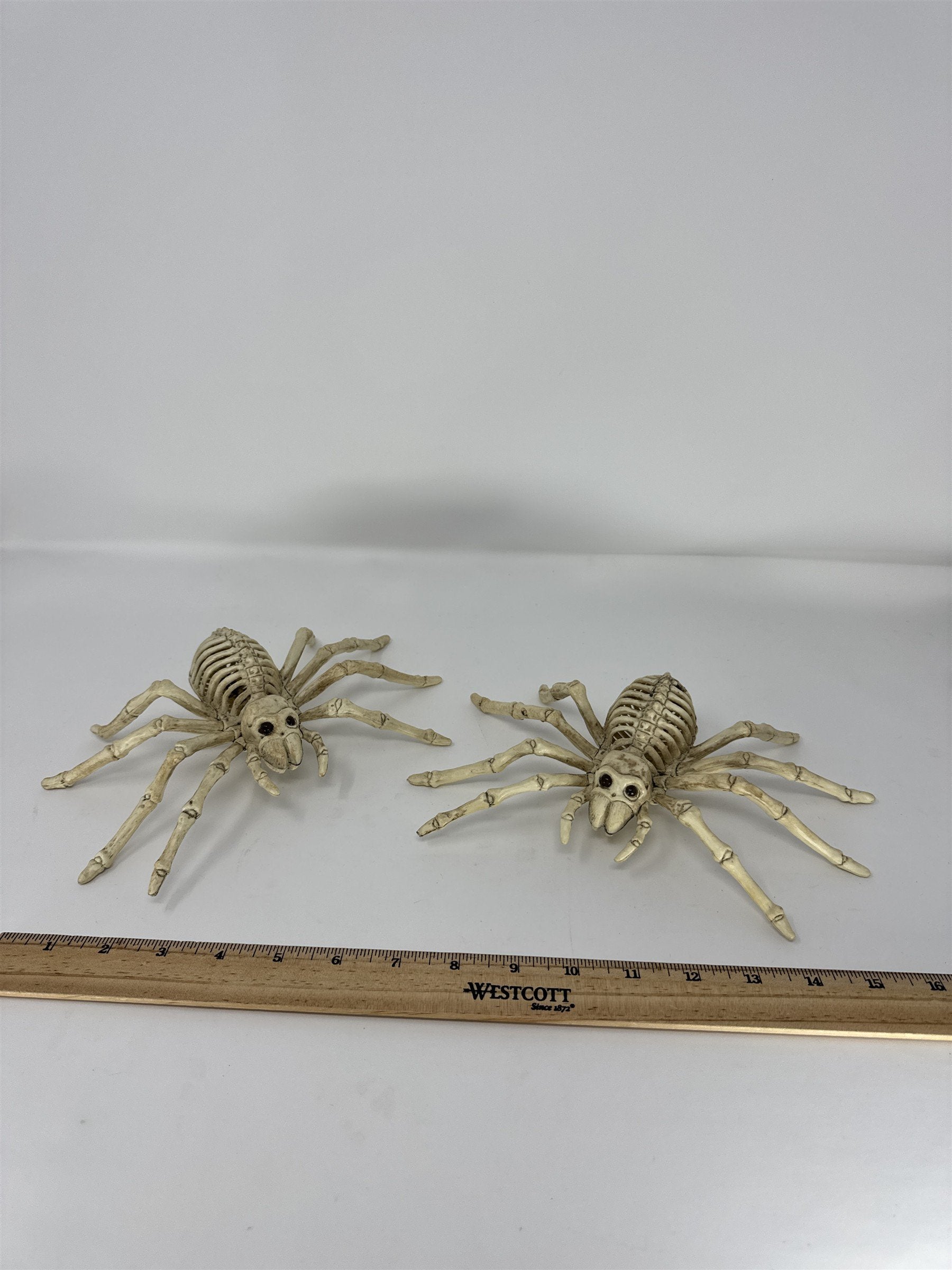 Halloween Spider Skeleton Props Pair Creepy Crawler Haunted House Decor