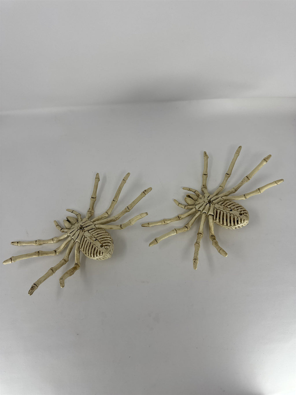 Halloween Spider Skeleton Props Pair Creepy Crawler Haunted House Decor