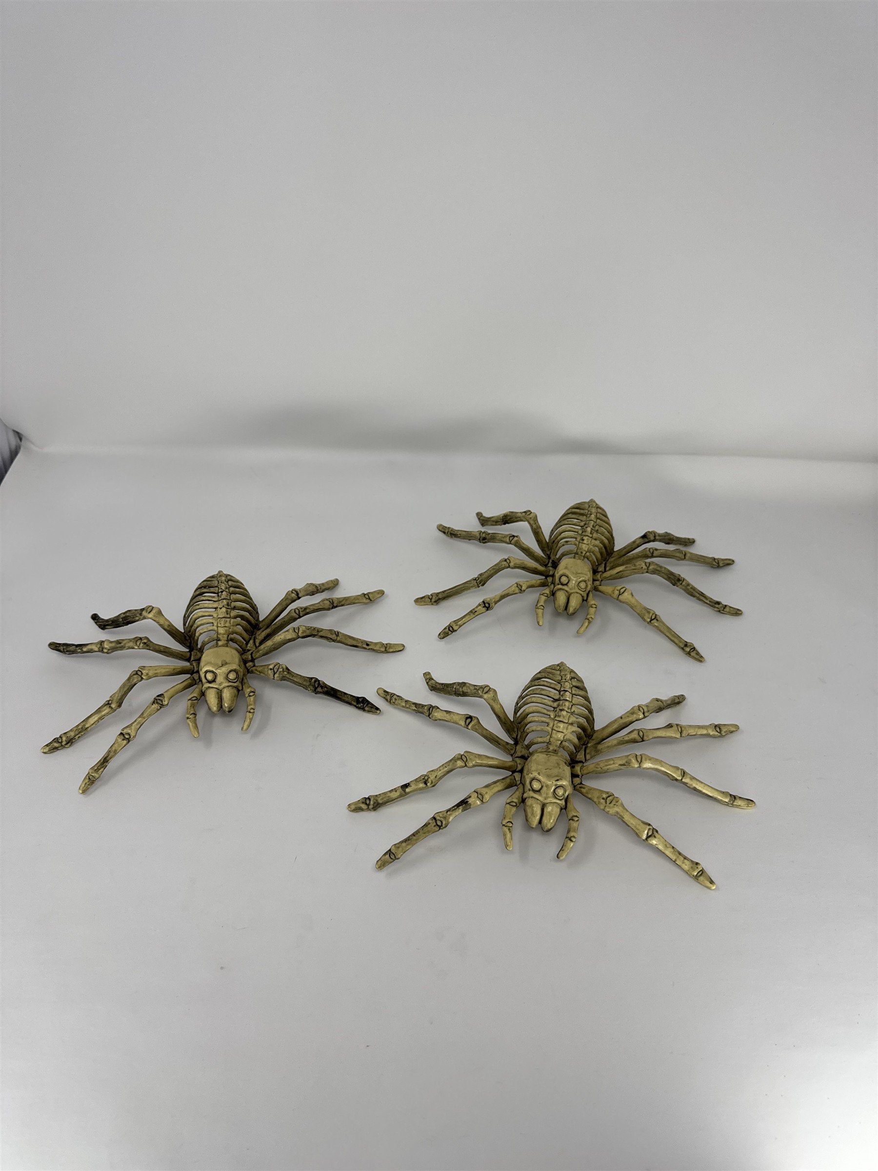 Halloween Spider Skeleton Props Lot of 3 Creepy Crawler Haunted House Decor