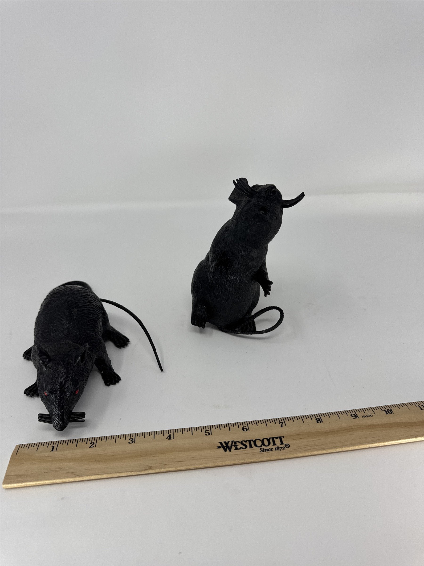 Halloween Realistic Black Rat Prop Lot of 2 Plastic Rodent Haunted House Decor