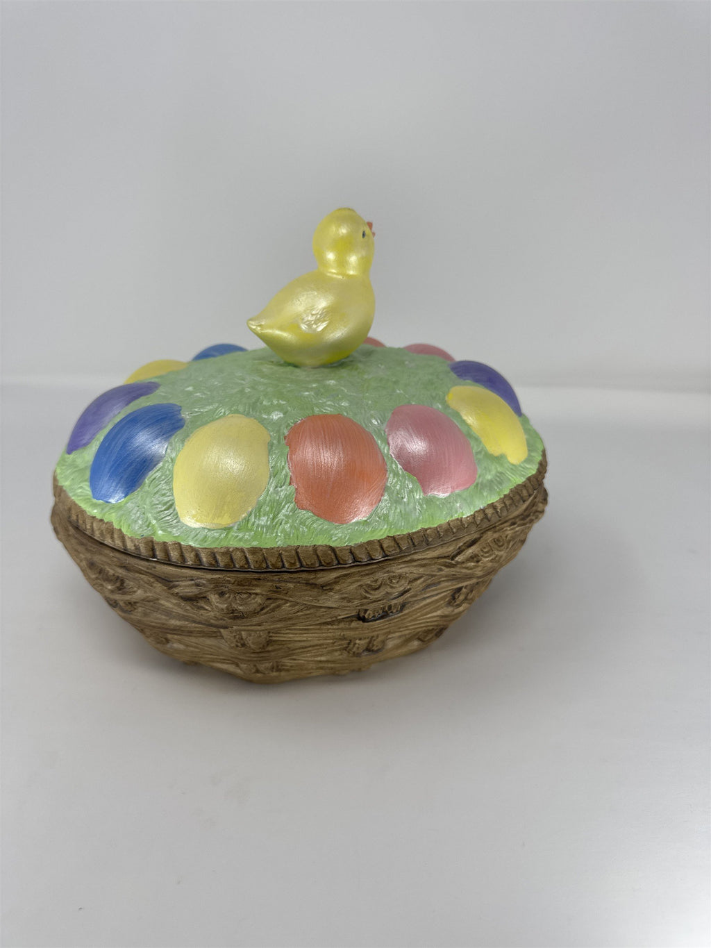 Vintage Easter Basket Candy Dish Ceramic Painted Chick Figurine Lidded Bowl
