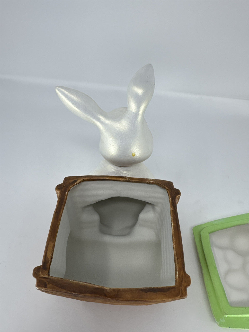 Vintage Easter Bunny Ceramic Cart Trinket Box Figurine Candy Dish Planter 6"