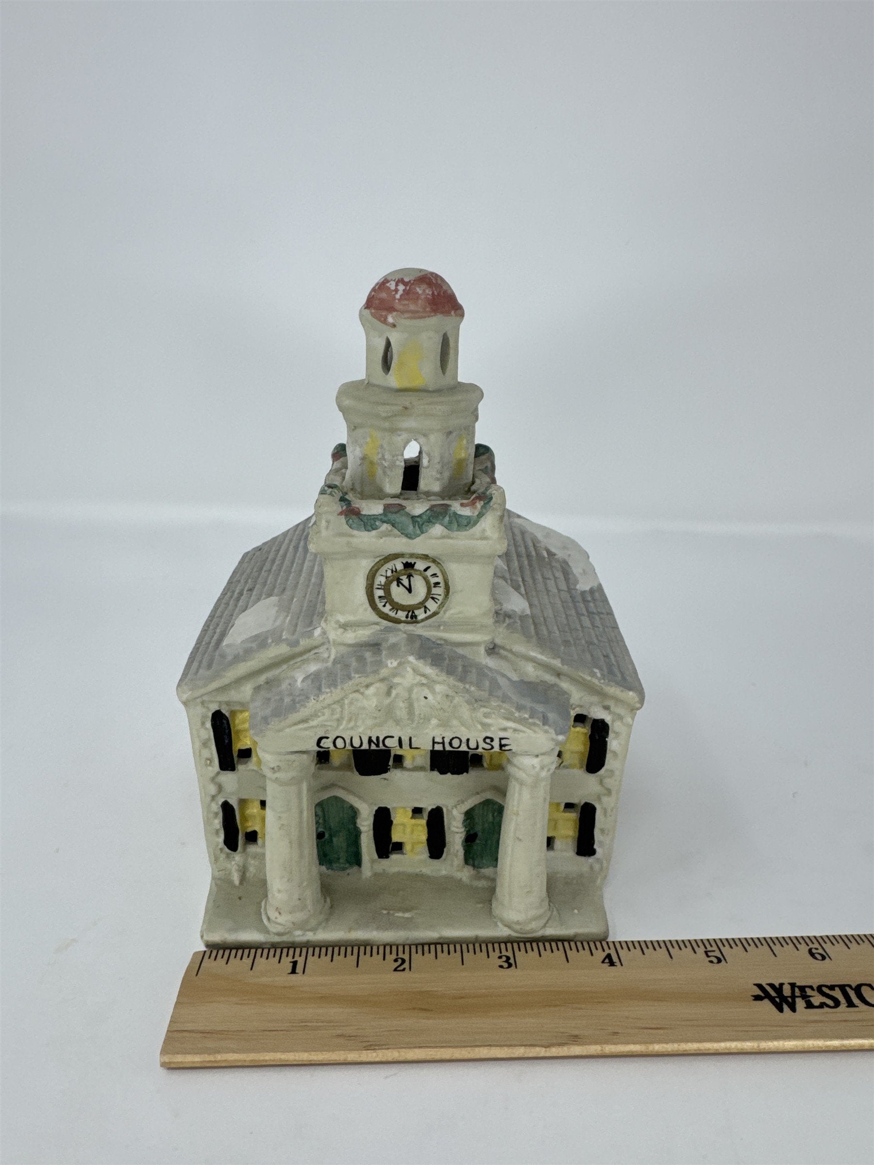 Vintage Mann Council House Ceramic Christmas Village Building MCMXCV 1995