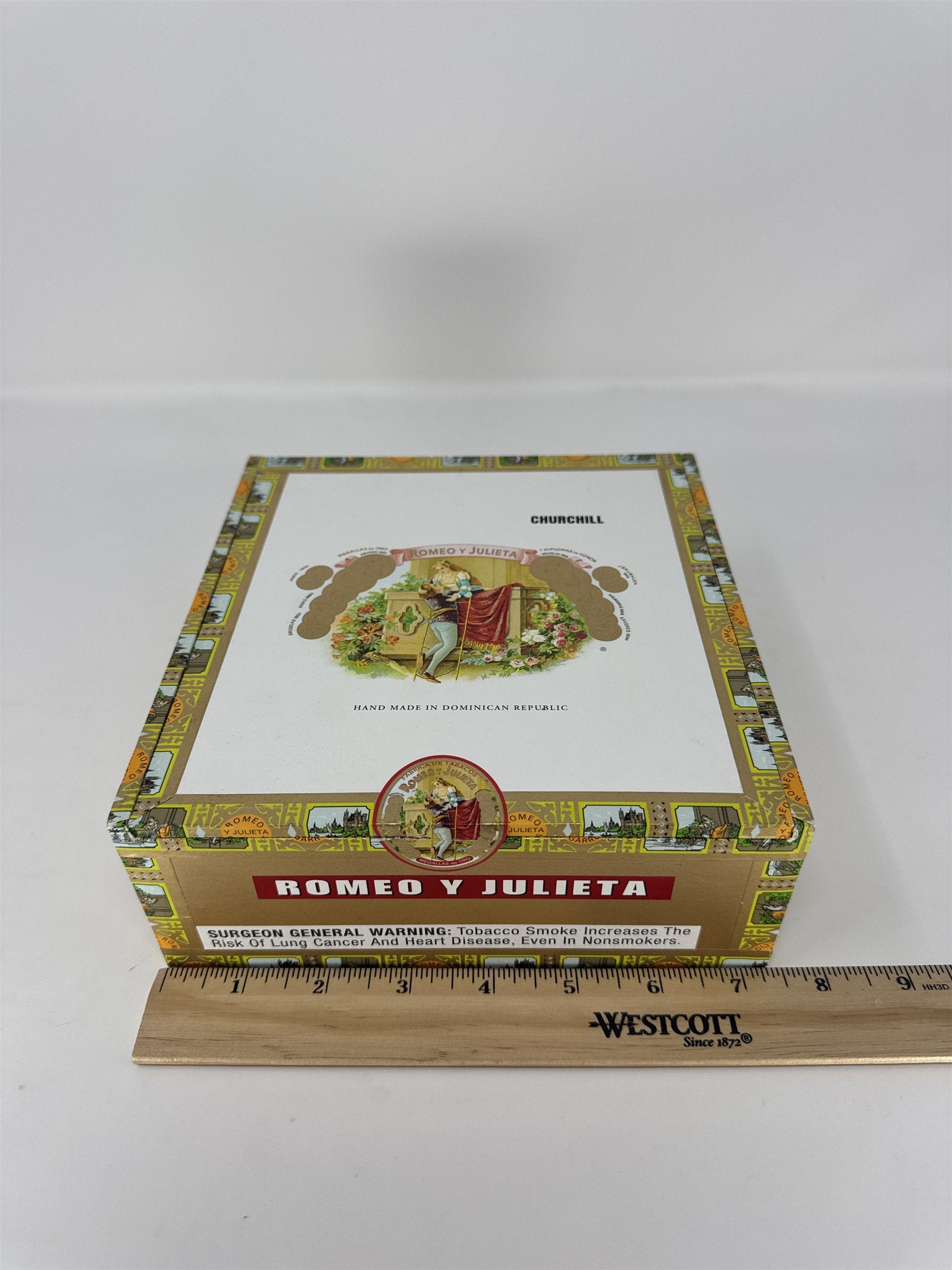 Romeo y Julieta Churchill Cigar Box Empty Wood Stash Box Craft