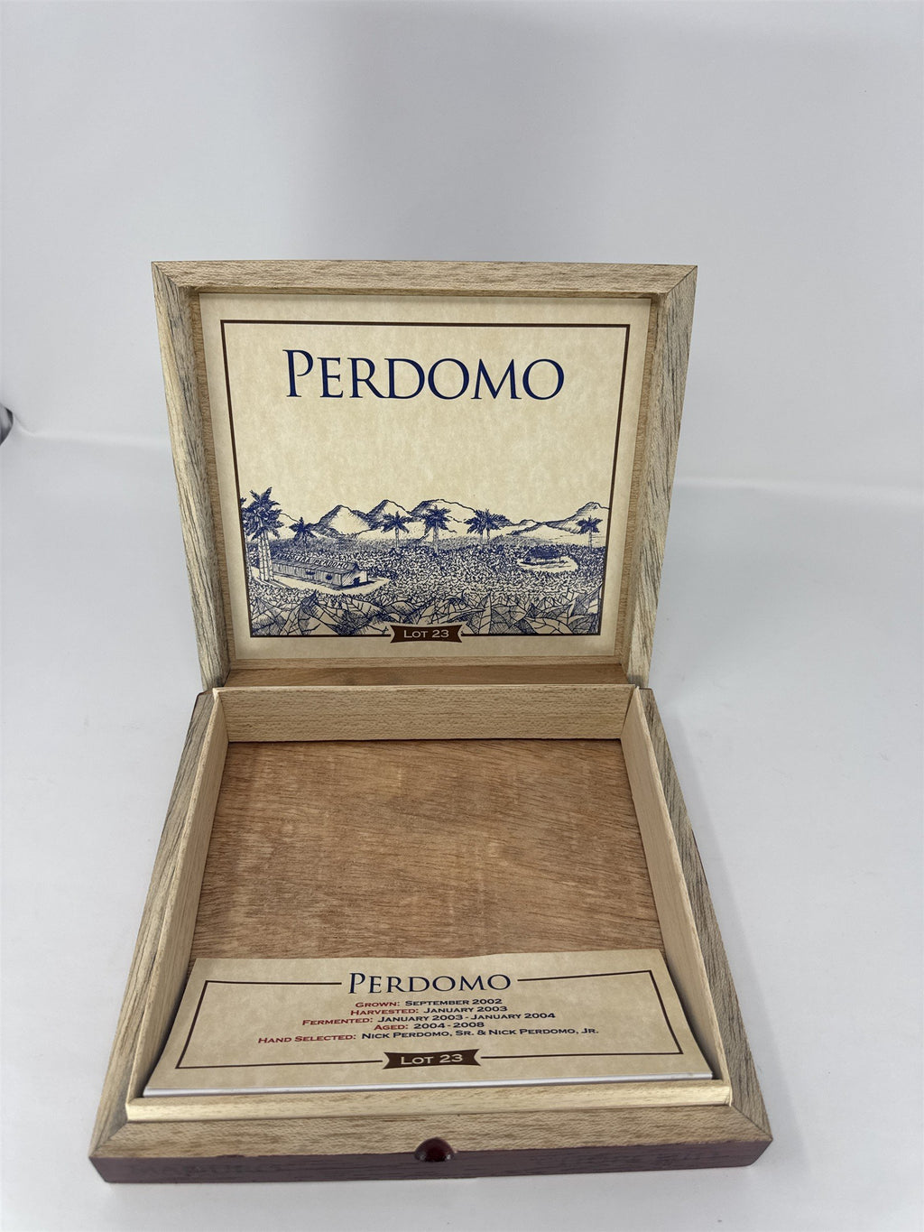 Perdomo Maduro Churchill Cigar Box Empty Wood Nicaragua Storage DIY Craft