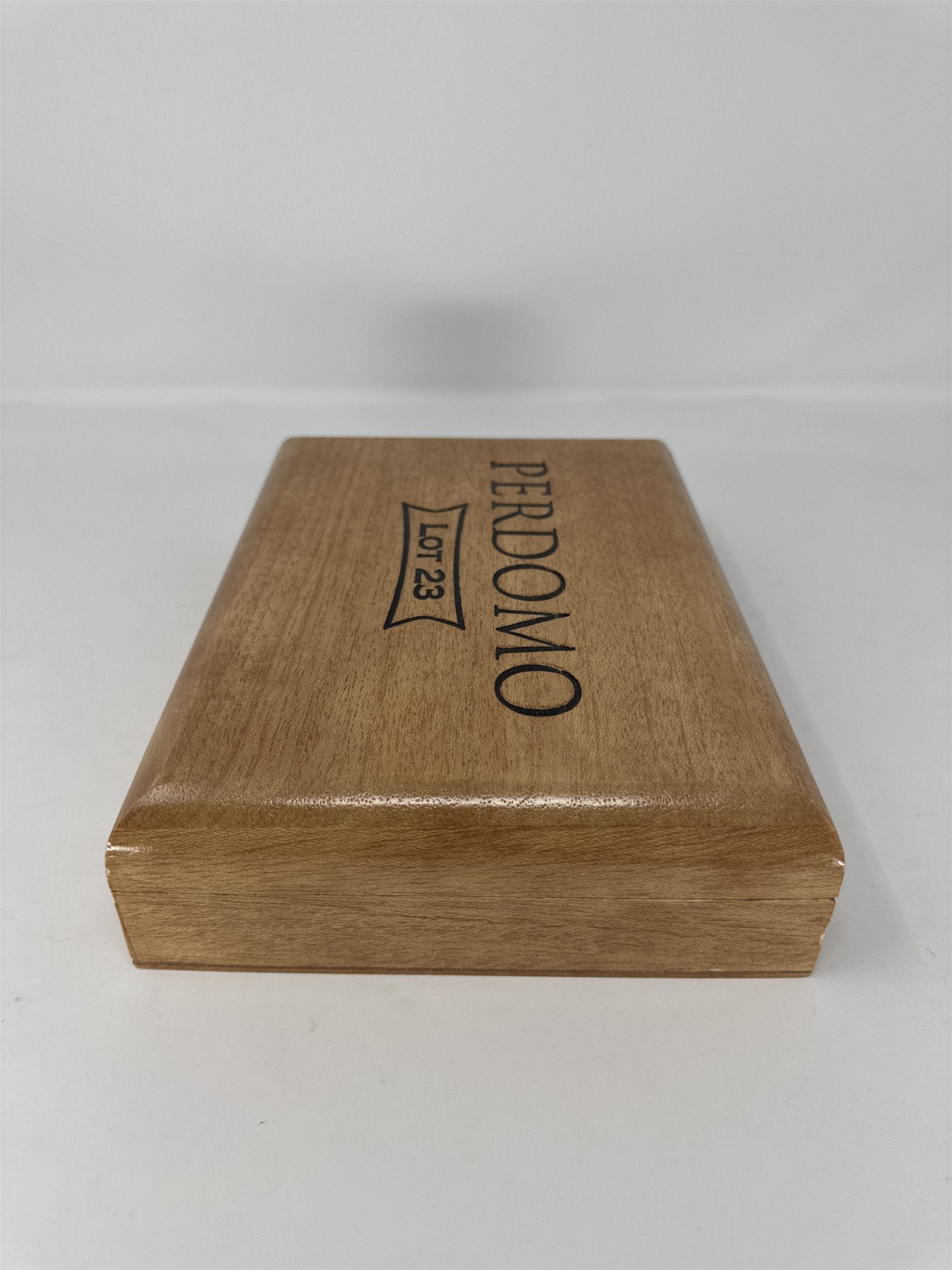Perdomo #23 Belicoso Connecticut Cigar Box Empty Wood Nicaragua Storage Craft