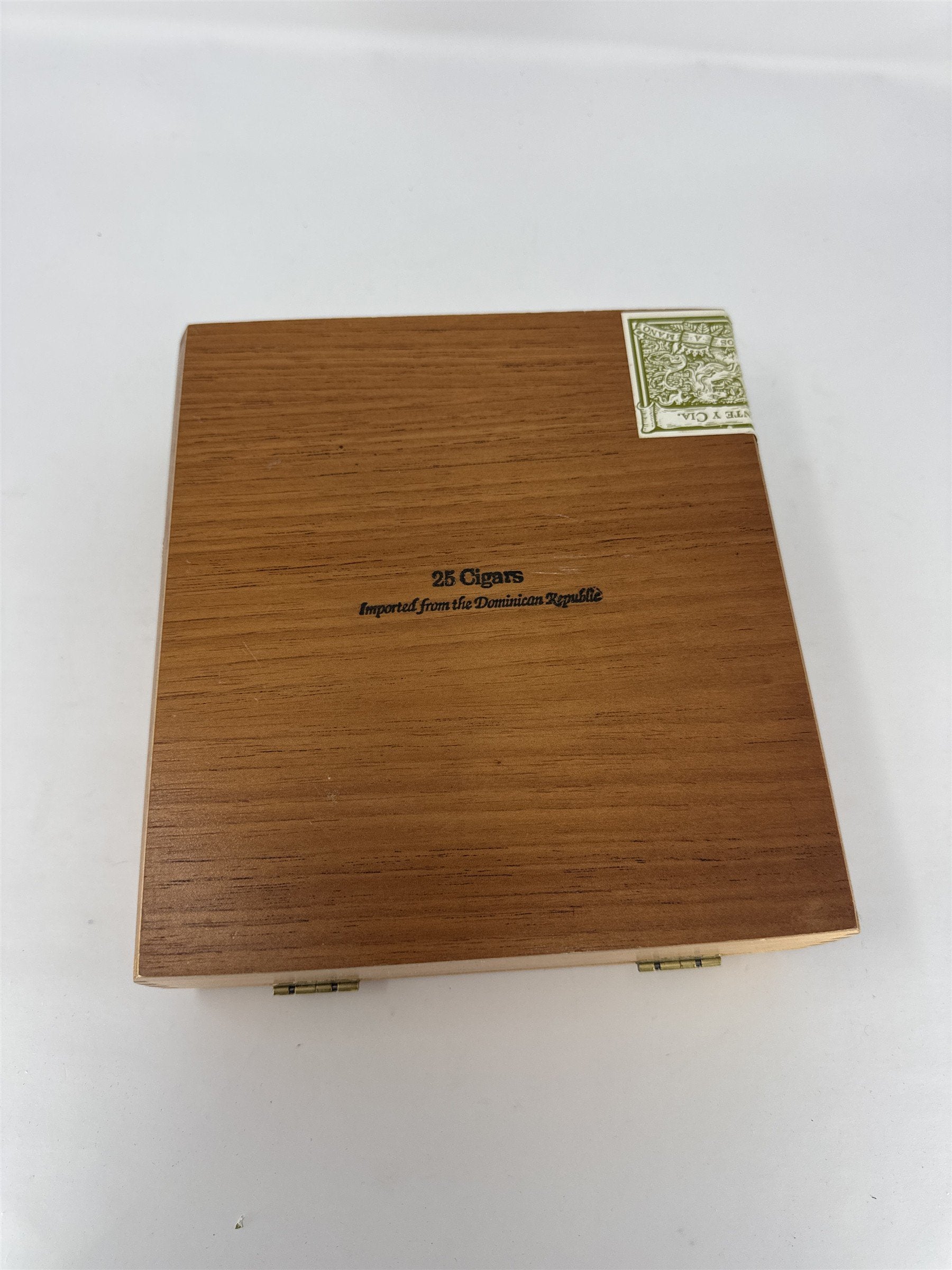 Ashton Churchill Empty Wooden Cigar Box Handmade Dominican Republic Storage Craf